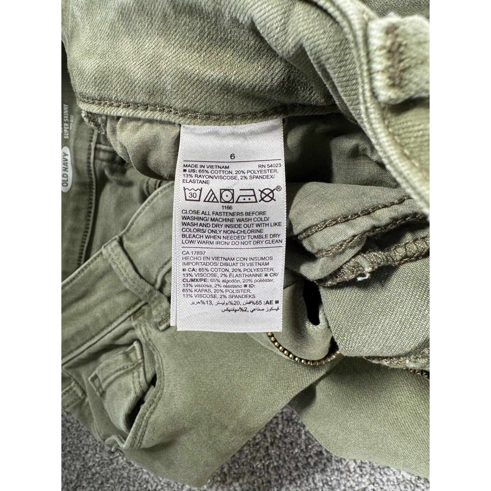Old Navy Old Navy Rockstar Jeans Womens 6 Super Skinny Mid Rise Size 28" / US 6 / IT 42 - 6 Thumbnail