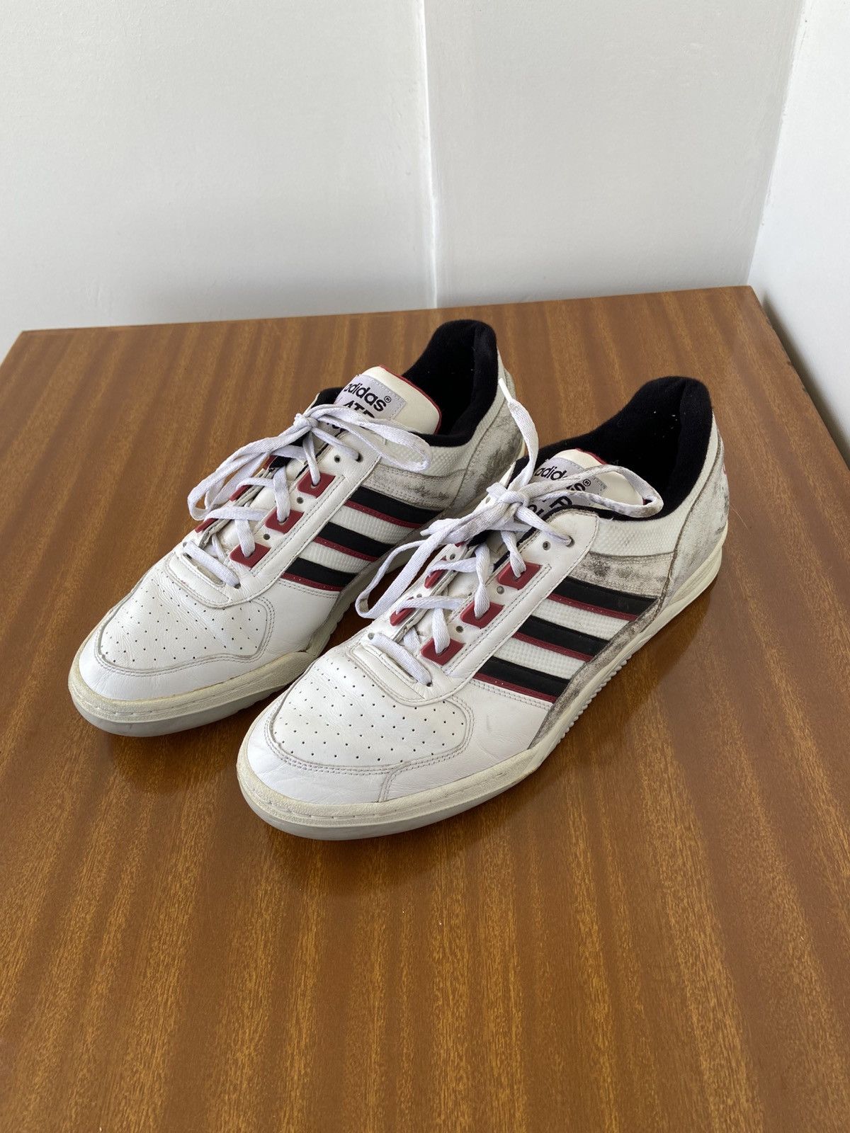 Adidas Adidas Size US 11 / EU 44 - 18 Thumbnail
