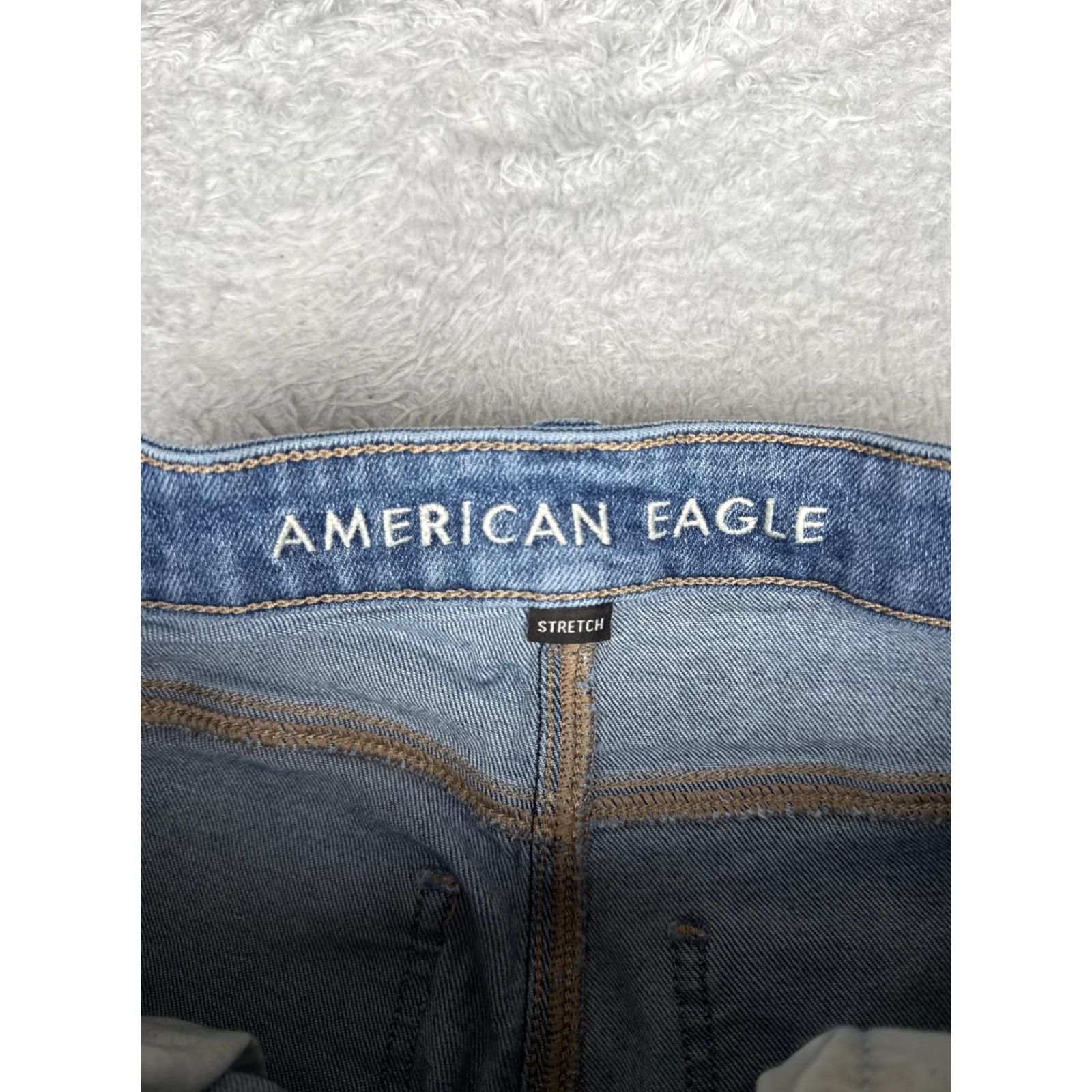 American Eagle Outfitters American Eagle Outfitters Women's Jeans Skinny 4 Short Blue Wash High Rise 26x25 Cropped Mid Rise Denim Stretch 5-Pocket Button Zipper Size 27" / US 4 / IT 40 - 6 Thumbnail