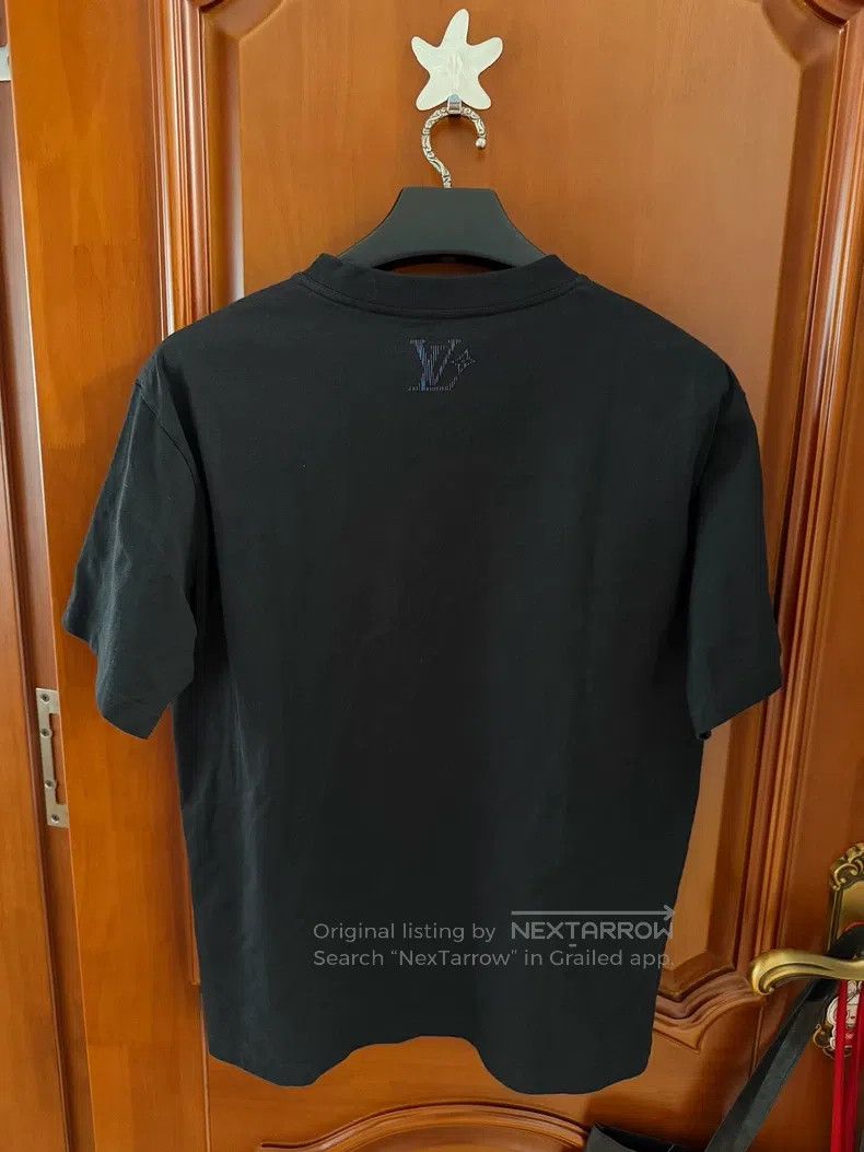Louis Vuitton Louis Vuitton 25 years of new gradient logo short sleeves Size US L / EU 52-54 / 3 - 2 Thumbnail