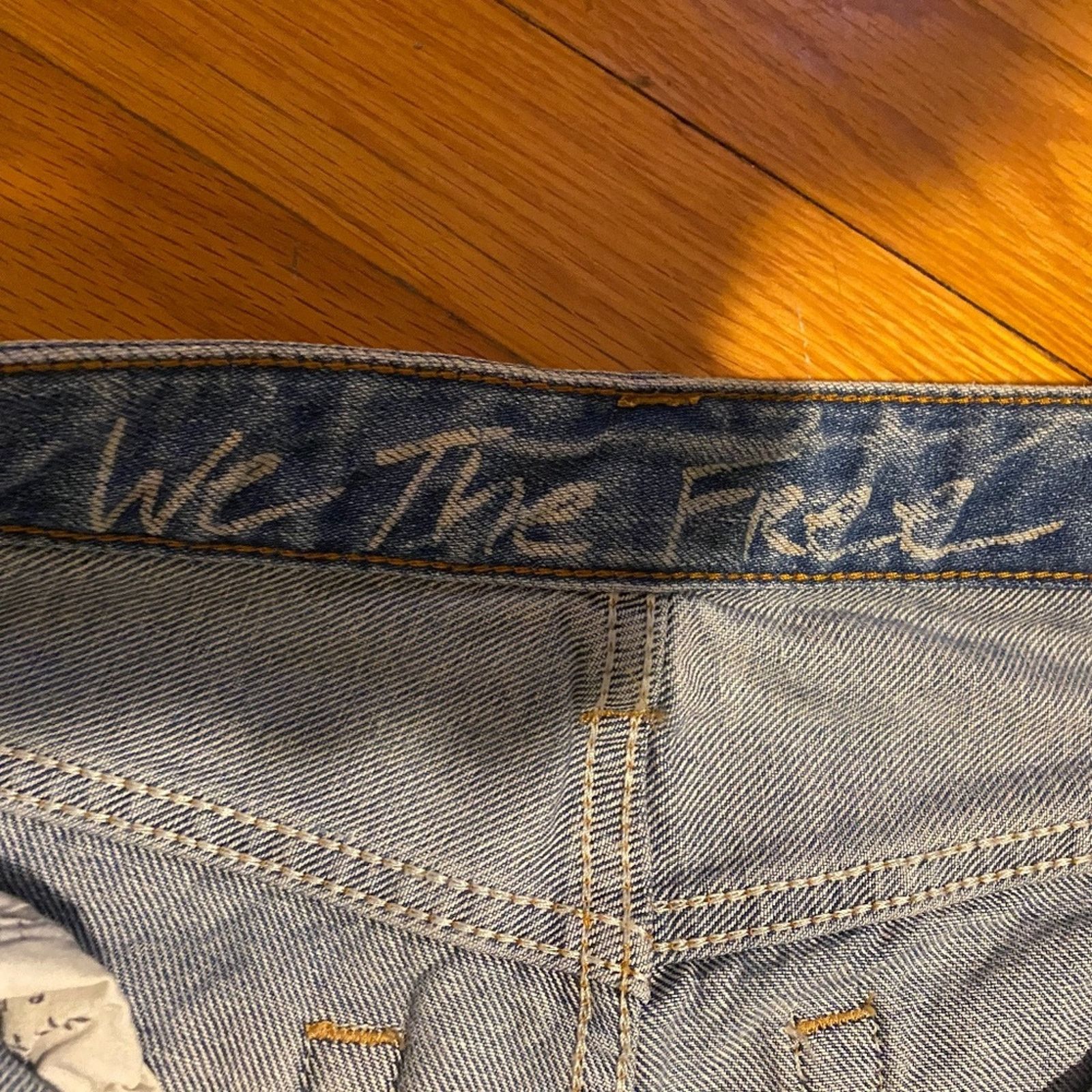 Free People Free People High-Rise Regular Button Fly Raw Hem Jeans - 26 Size 26" / US 2 / IT 38 - 8 Thumbnail