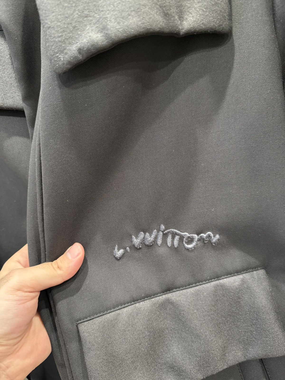 Louis Vuitton Louis Vuitton Multi Pocket Wool Coat Size US M / EU 48-50 / 2 - 3 Thumbnail