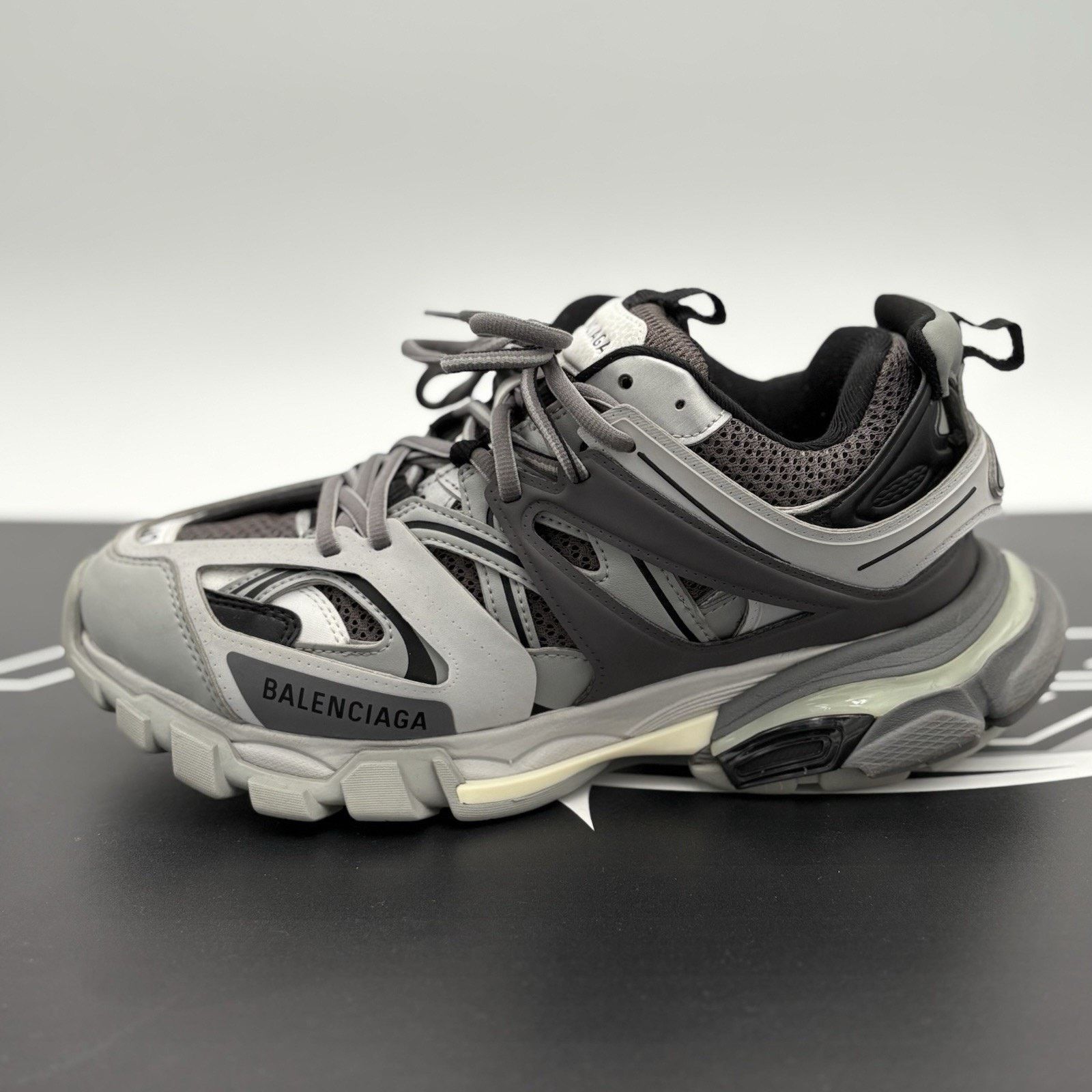 Balenciaga Balenciaga Track LED Sneaker ' Silver, Grey ' | GREAT COND! Size US 7 / EU 40 - 9 Thumbnail
