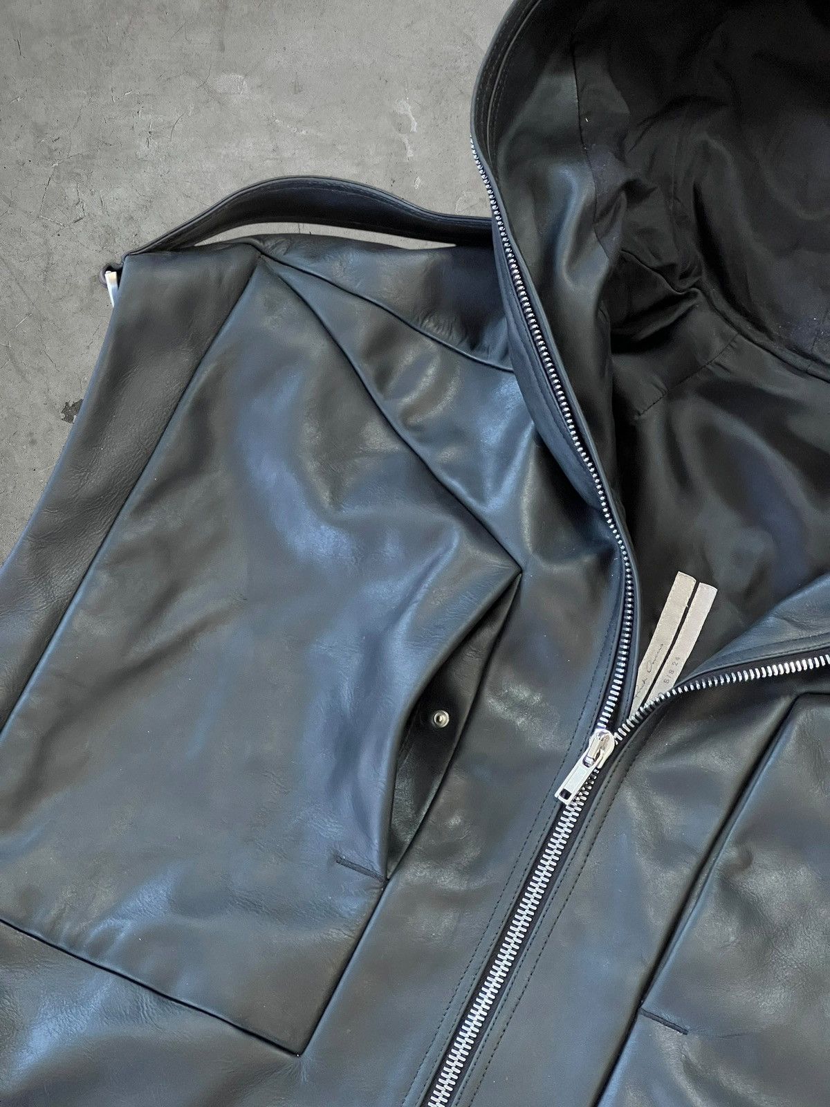 Rick Owens SS/24 Rick Owens Runway Sleeveless Leather Jacket Size US L / EU 52-54 / 3 - 6 Thumbnail