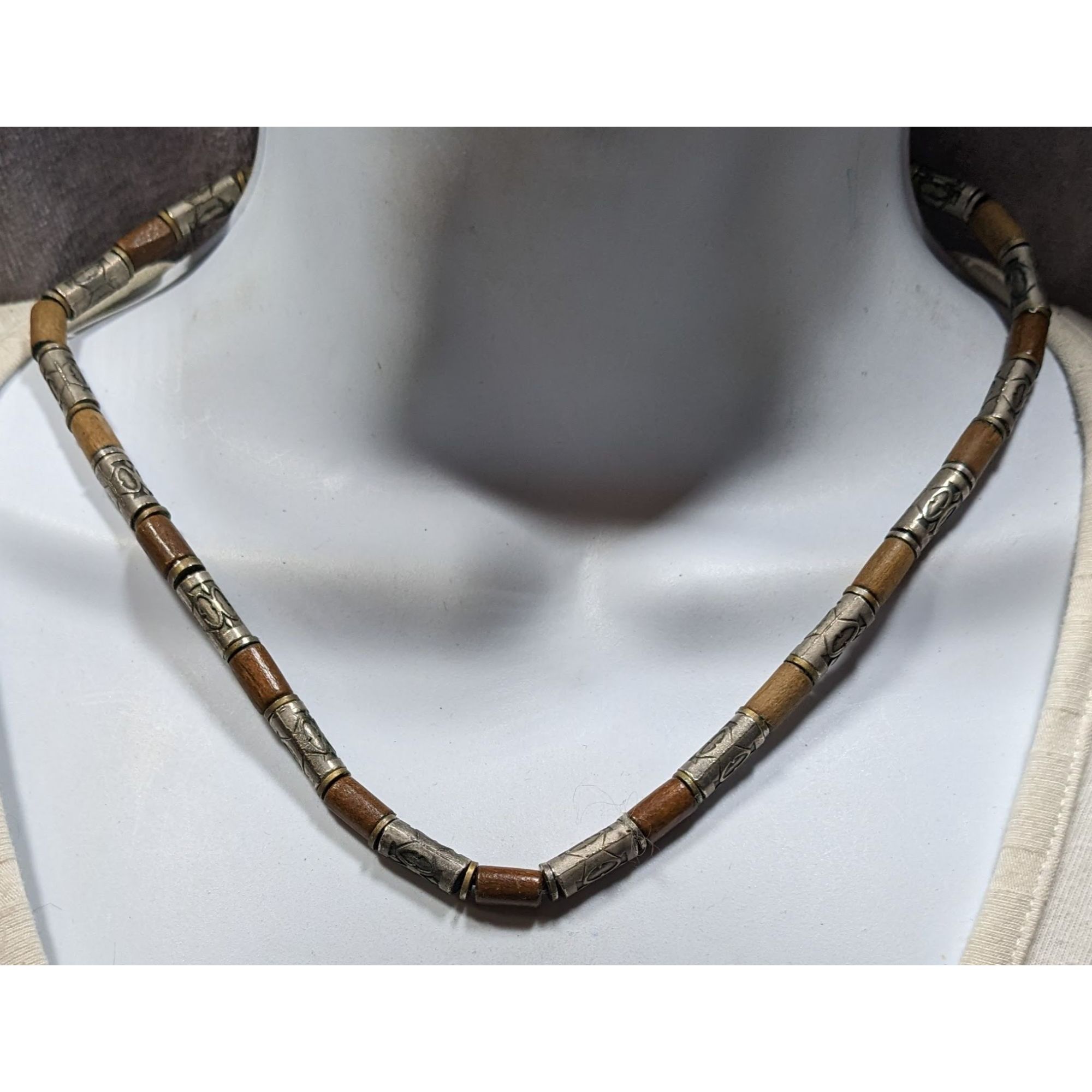 Other Vintage 90s Wooden & Silver-Tone Tribal Necklace Size ONE SIZE - 4 Thumbnail