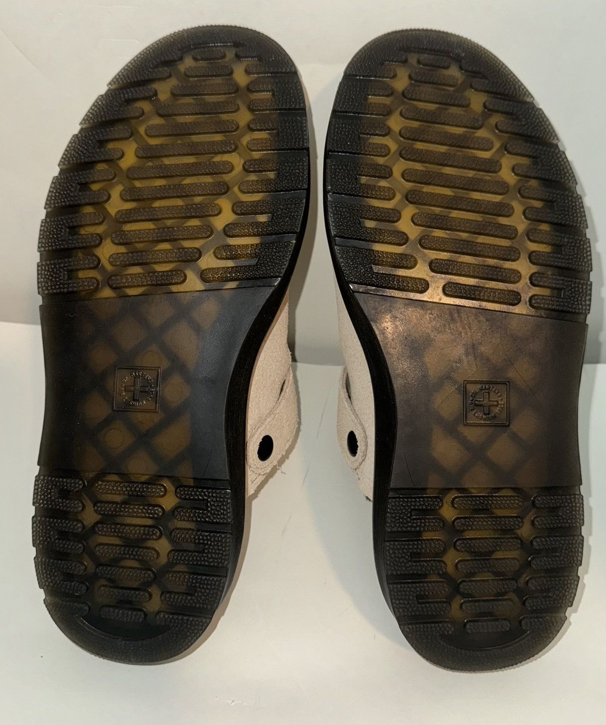 Dr. Martens Dr. Martens Carlson Casual Sling Back Suede Clog Mules Size US 8 / IT 38 - 8 Thumbnail