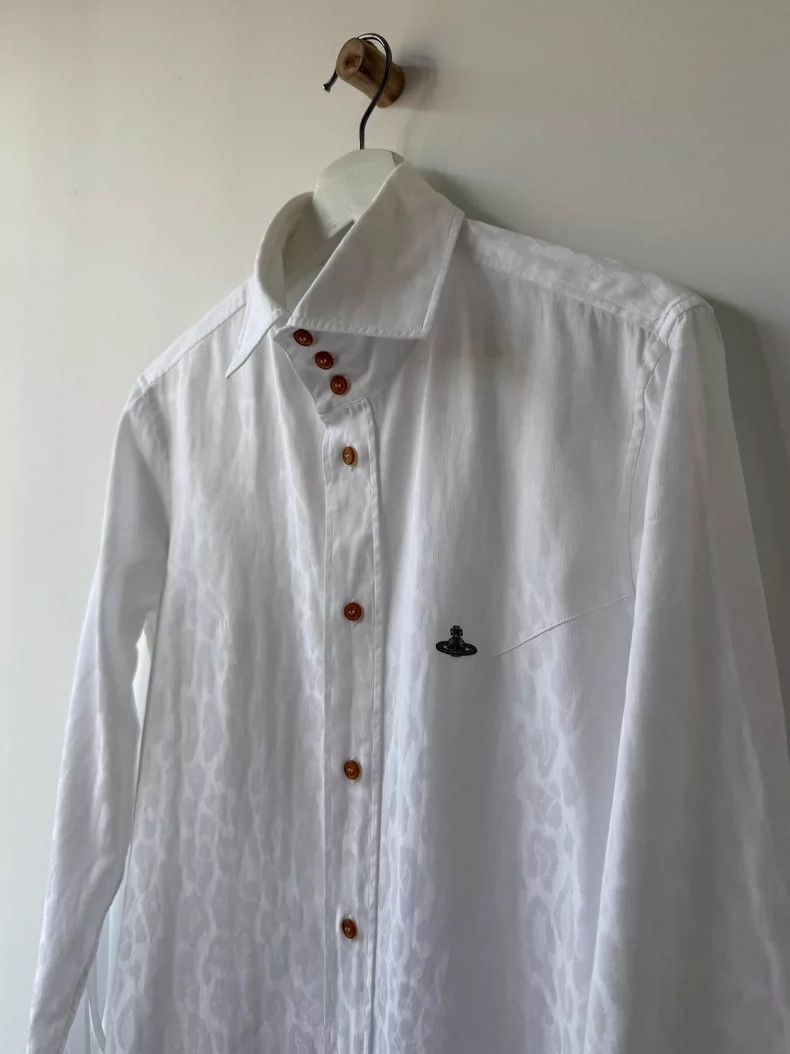Other Vivienne Westwood size46 Three buttoned embroidered shirts Size M / US 6-8 / IT 42-44 - 2 Thumbnail