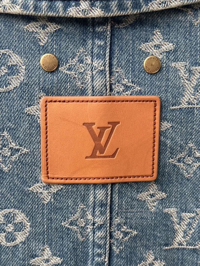 Louis Vuitton Supreme LV Four-Pocket Denim Jacket. Size US M / EU 48-50 / 2 - 6 Thumbnail