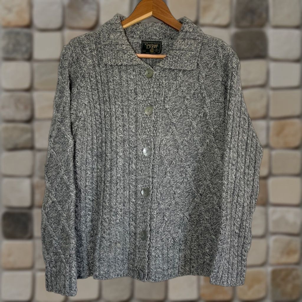 Vintage Carraig Donn Cardigan Sweater Women’s Merino Wool Gray Sz M Crew Neck Long Sleeve Knit Vintage Cardigan Womens Size M / US 6-8 / IT 42-44 - 1 Thumbnail