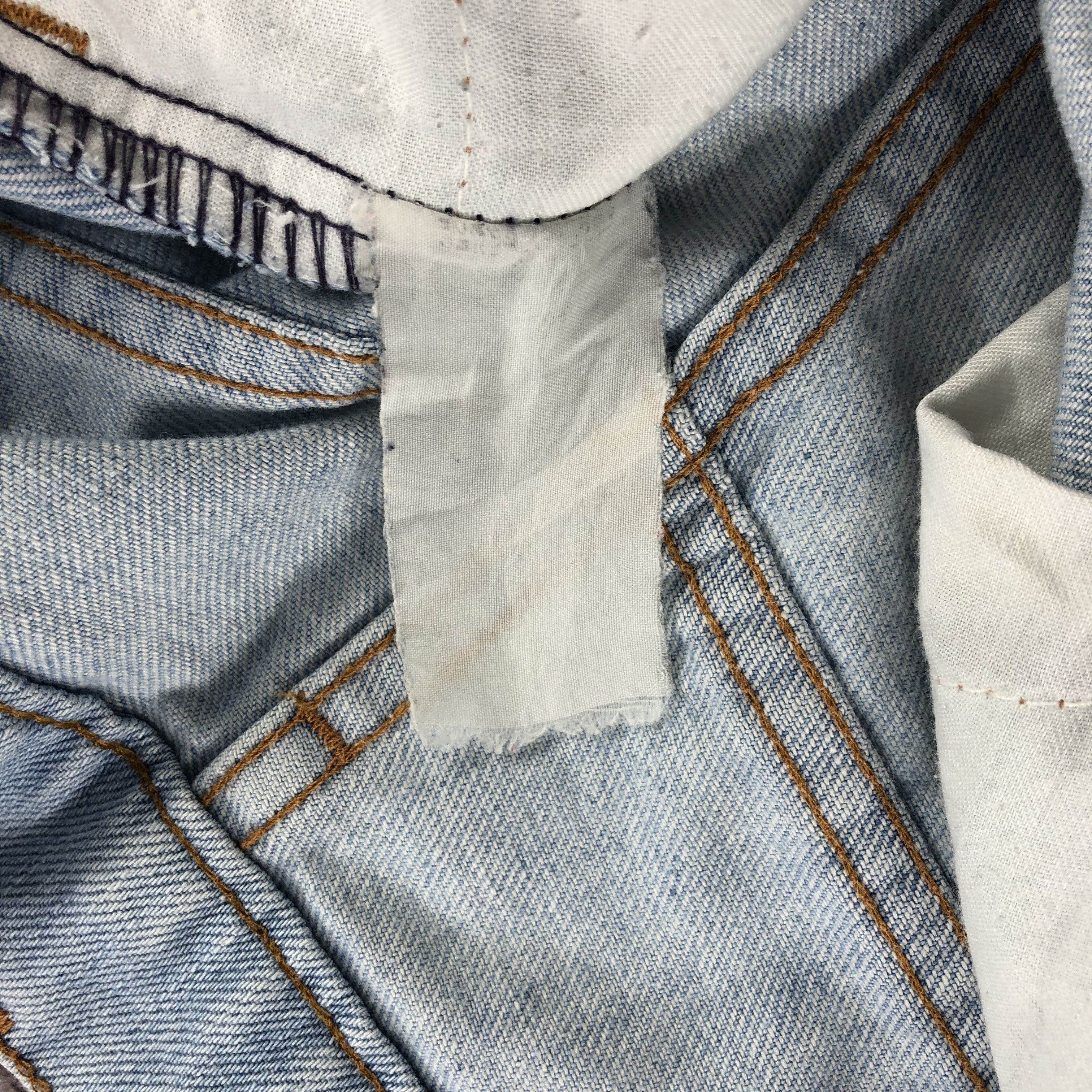 Levi's × Vintage 90s Vintage Light Wash Levis Jeans-JM2776 Size US 32 / EU 48 - 11 Thumbnail