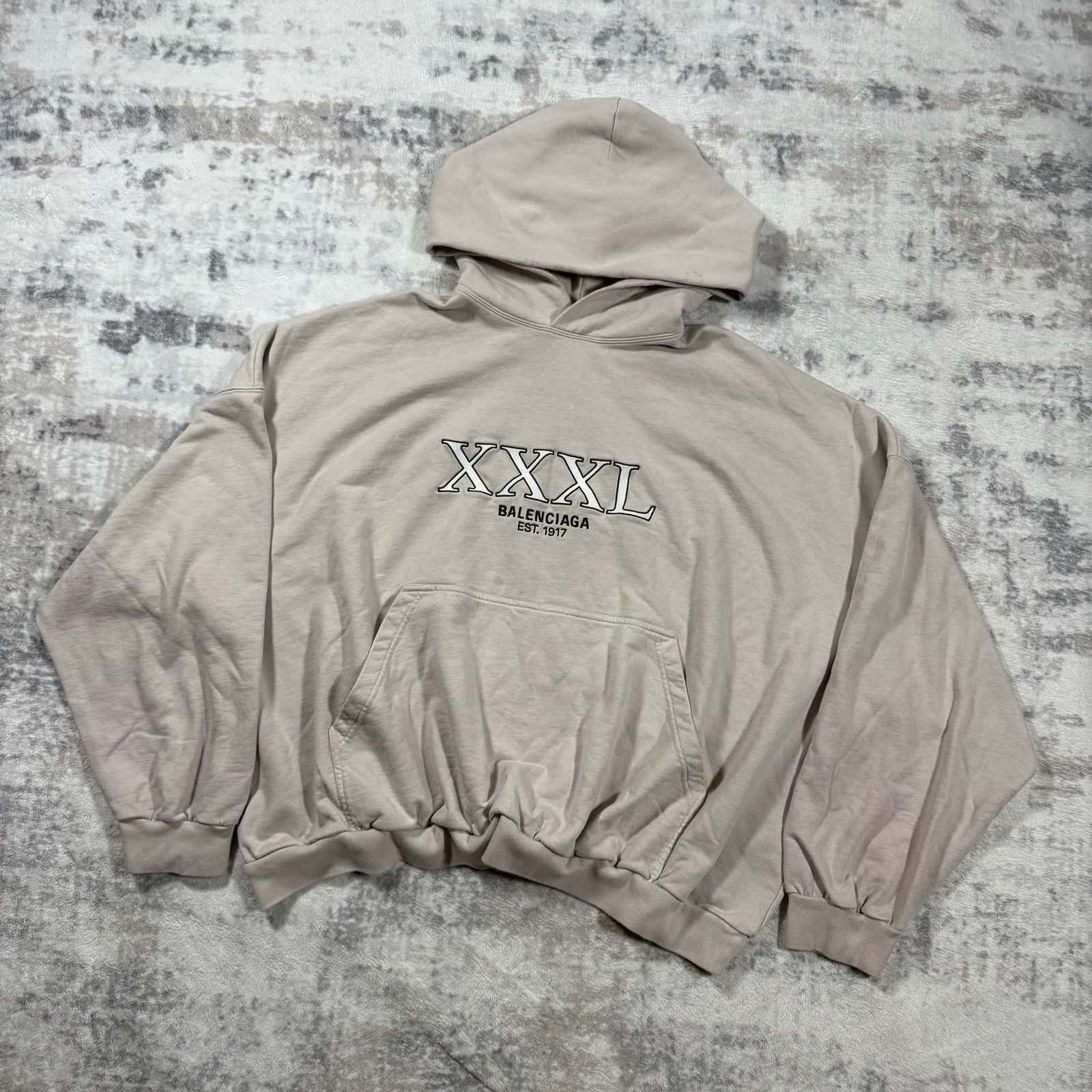 Balenciaga Authentic Balenciaga XXXL Hoodie Beige L Size US L / EU 52-54 / 3 - 1 Thumbnail