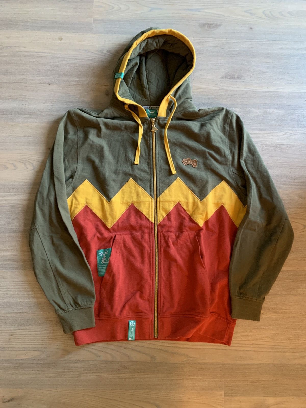 Y2K LRG charlie brown rasta zip up