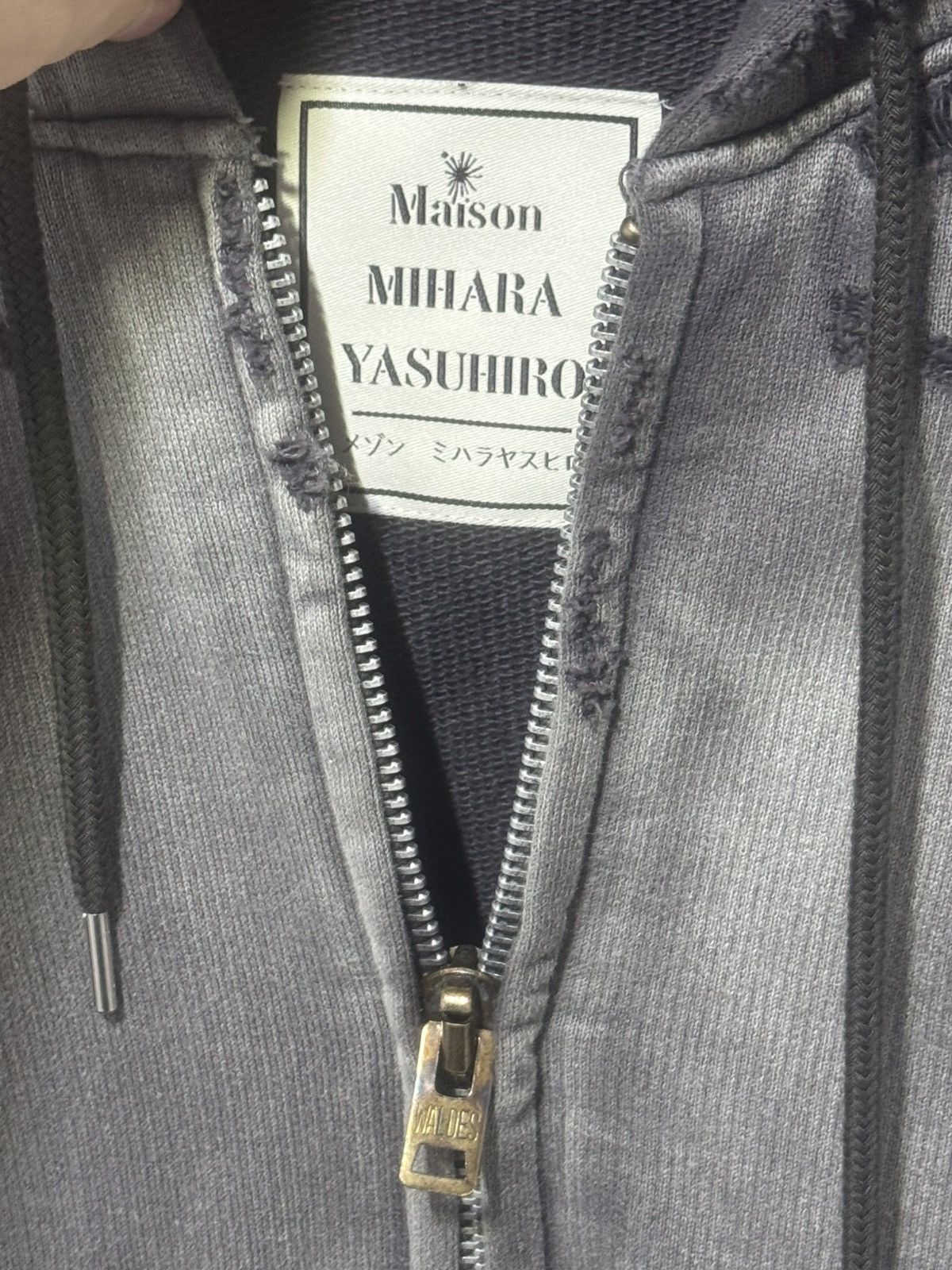 Maison MIHARA YASUHIRO ✅Maison Mihara Yasuhiro distressed zip hoodie Size US L / EU 52-54 / 3 - 8 Thumbnail