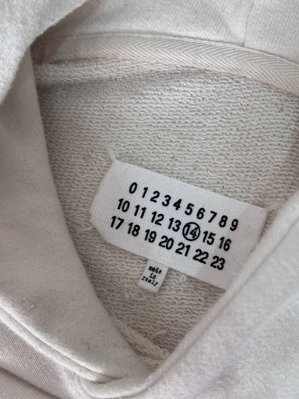 Maison Margiela Maison Margiela SS18 Scribble Logo Print Hoodie Size US S / EU 44-46 / 1 - 6 Thumbnail