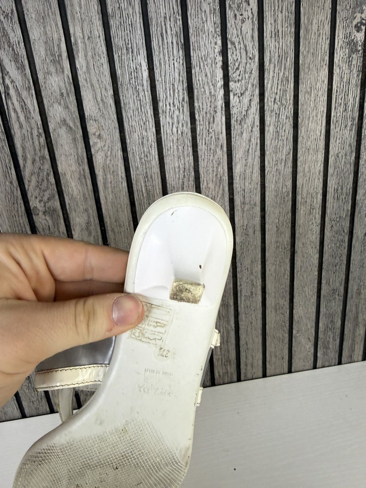 Prada PRADA Beige Leather Clear Thong Kitten Heel Sandals EU 37.5 Size US 7.5 / IT 37.5 - 12 Thumbnail