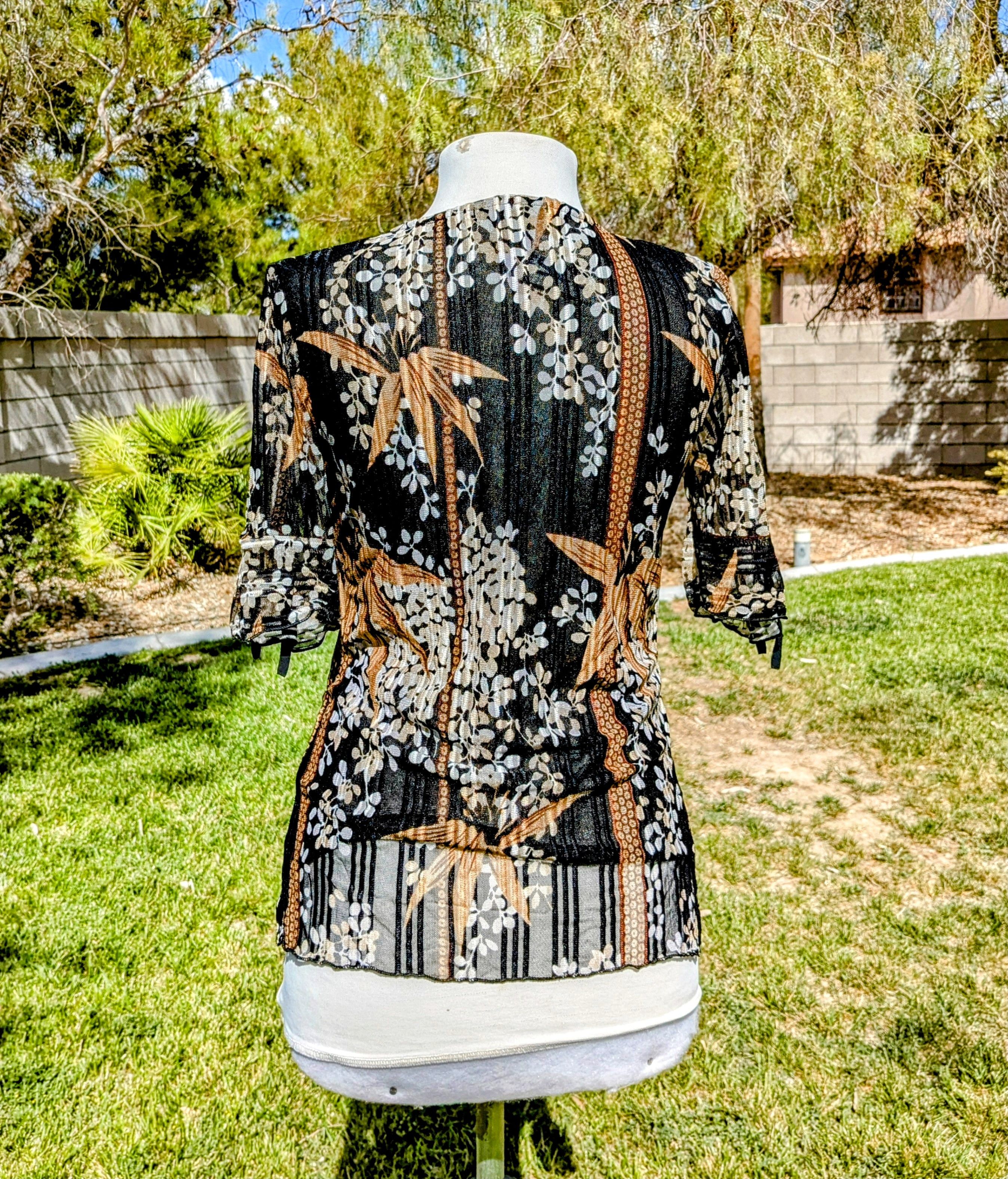 Designer Design Works Petite Shimmer/Breezy Pullover Sequin Blouse Size S / US 4 / IT 40 - 4 Thumbnail
