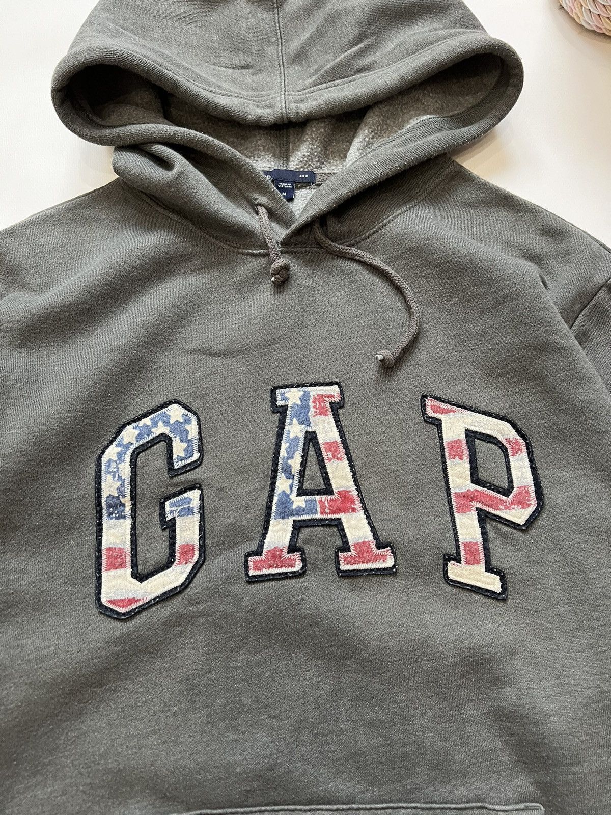 Gap Vintage GAP Grey Hoodie USA Flag Basic Size US M / EU 48-50 / 2 - 3 Thumbnail