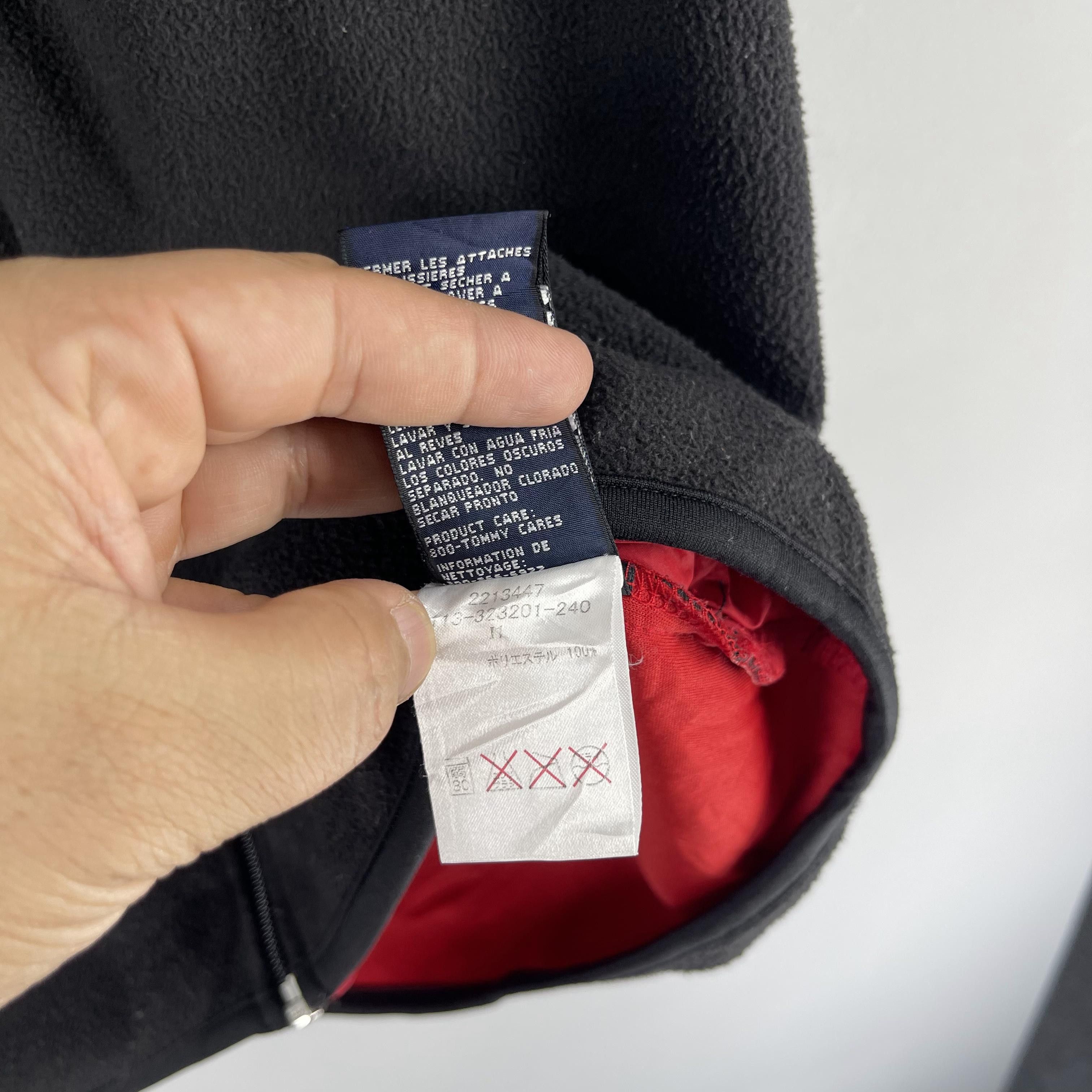 Tommy Hilfiger Vintage 90s TOMMY HILFIGER Fleece Vest Jacket Zip Up Size US M / EU 48-50 / 2 - 8 Thumbnail