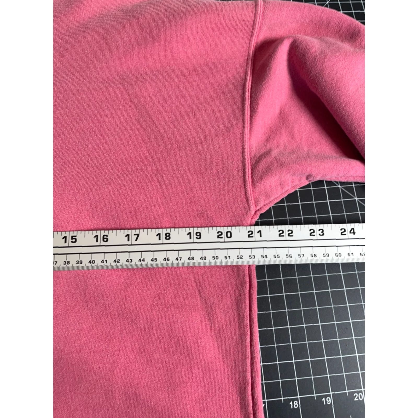 The North Face VTG The North Face Sweatshirt Women’s Medium Pink Mock Neck United States Made 90s Pullover Raglan Sleeve Crew Neck Cotton Polyester Blend VINTAGE Size M / US 6-8 / IT 42-44 - 5 Thumbnail