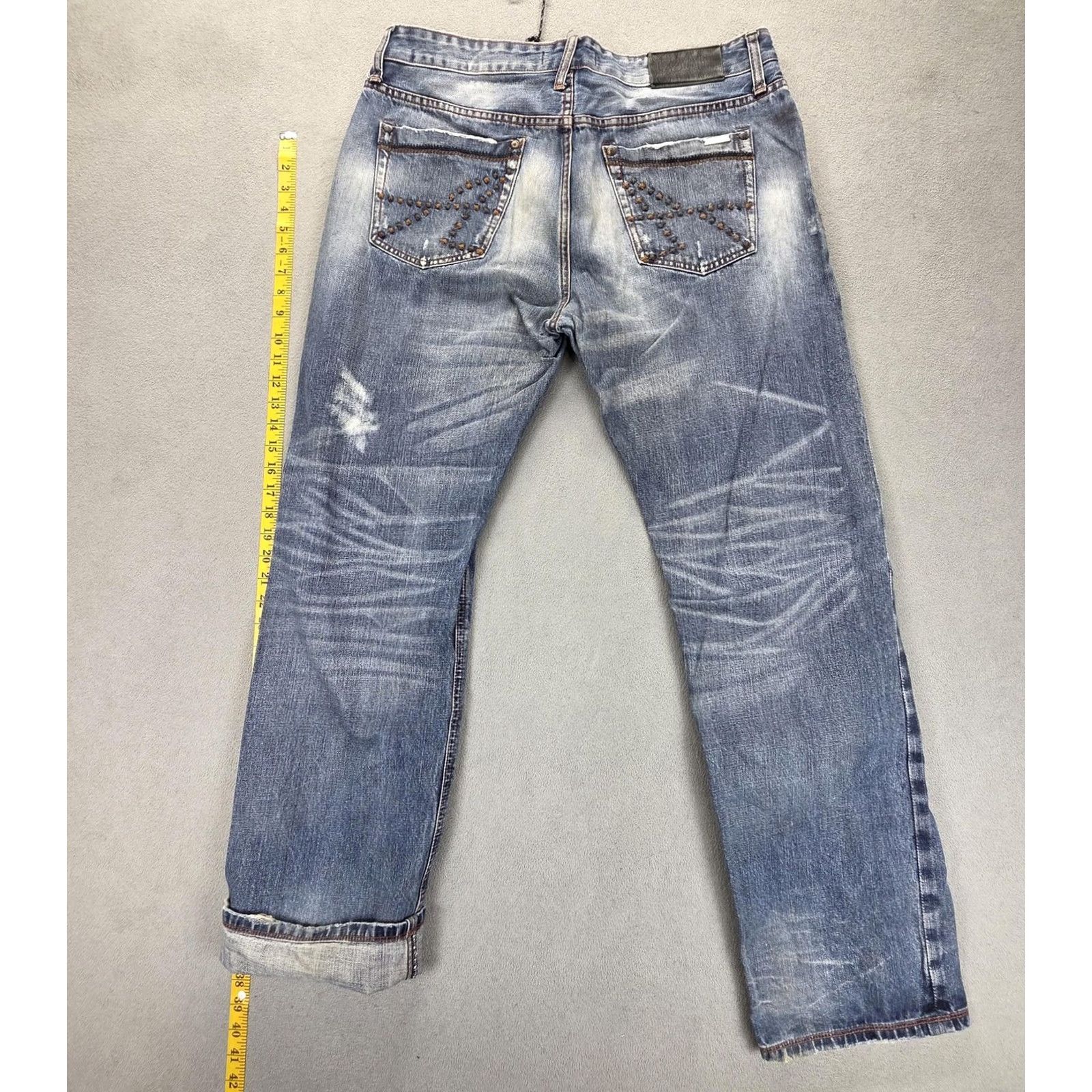 Vintage IZZVATT Jeans Mens 34x32 Blue Medium Wash Distressed Studded Straight Denim pockets Zip Vintage: No Size US 34 / EU 50 - 2 Thumbnail