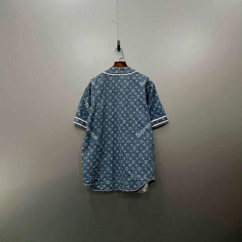 Louis Vuitton Louis Vuitton Blue short-sleeved shirt with presbyopic logo Size US XS / EU 42 / 0 - 2 Thumbnail