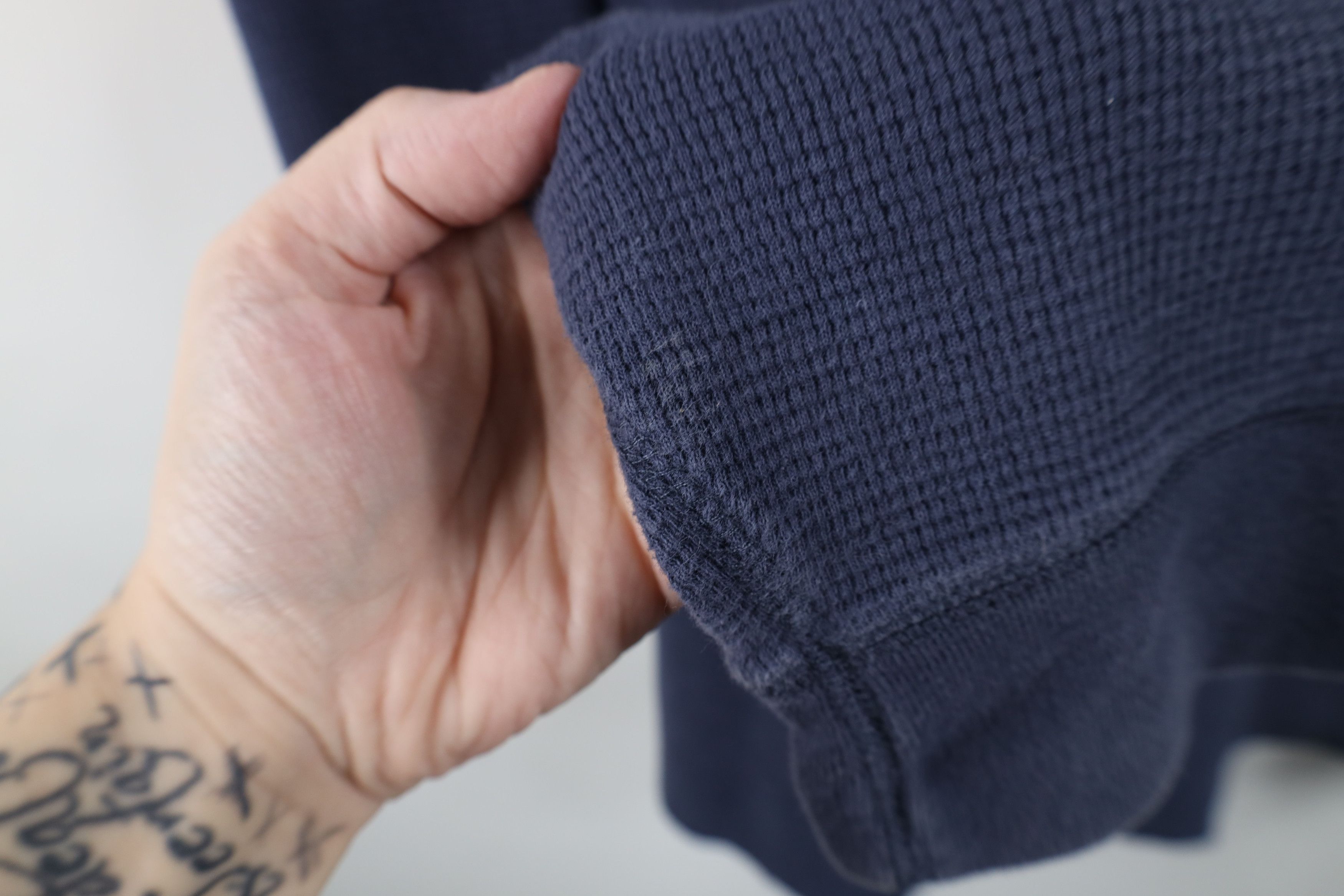 Levi's Vintage Levis Waffle Knit Long Sleeve Henley T-Shirt Size US L / EU 52-54 / 3 - 6 Thumbnail