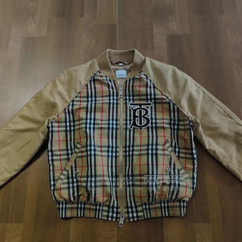 Burberry Burberry Color-Blocked Cotton Women's Jacket. Size L / US 10 / IT 46 - 1 Thumbnail