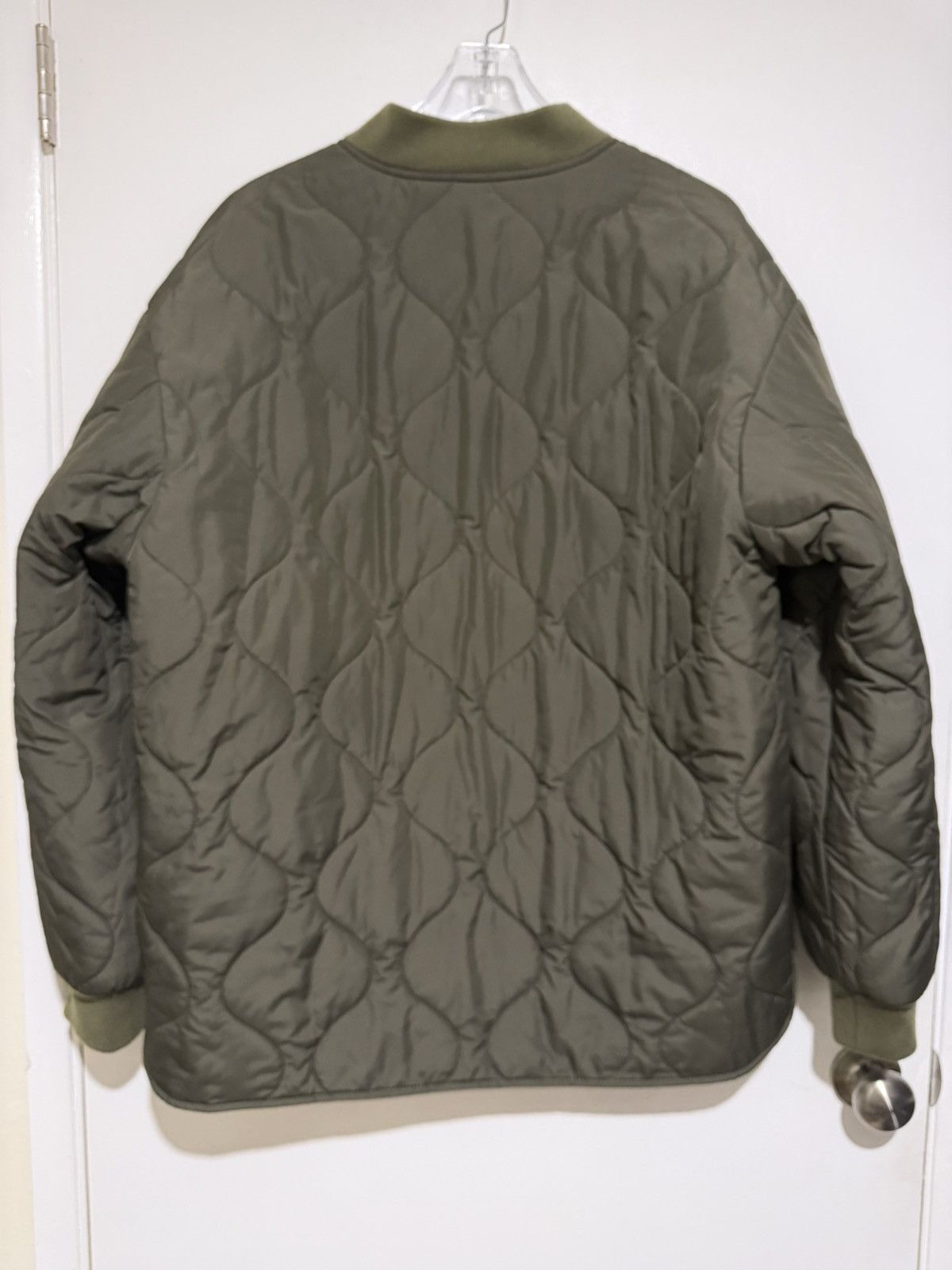 A.P.C. A.P.C. Florent Quilted Bomber Jacked Olive Large New Size US L / EU 52-54 / 3 - 2 Thumbnail