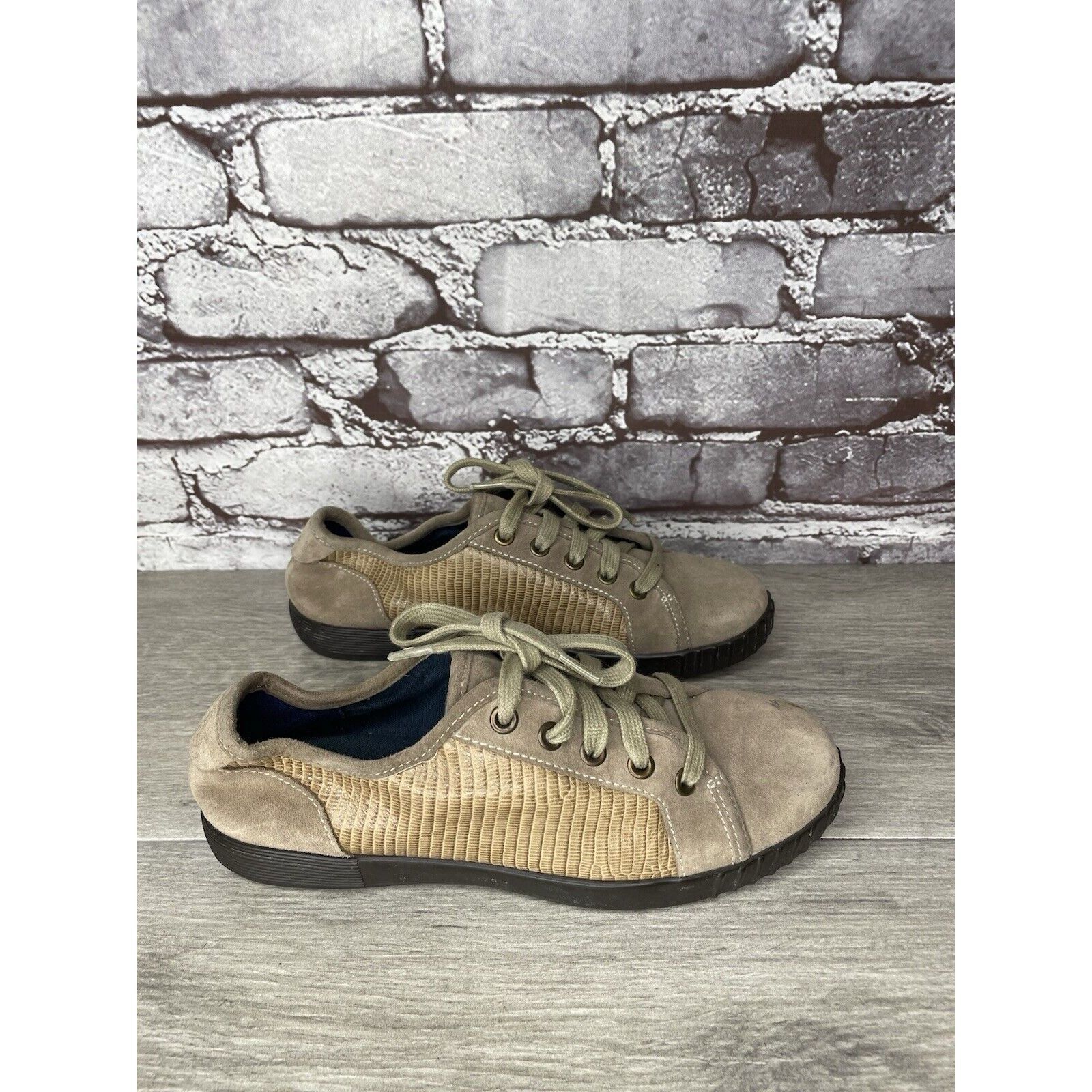 Cole Haan Cole Haan Taupe Suede Leather Lace Up Comfort Casual Shoes W Size US 6 / IT 36 - 16 Thumbnail