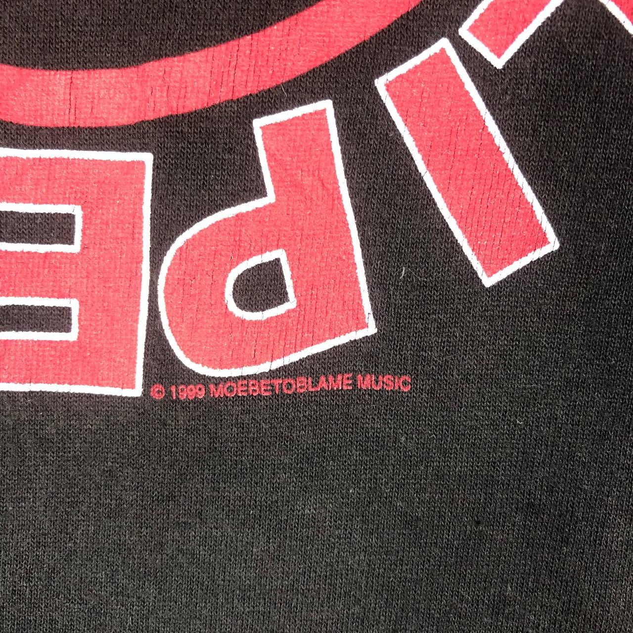 Band Tees Vintage 90s Red Hot Chili Peppers Black T-Shirt Size US L / EU 52-54 / 3 - 7 Thumbnail