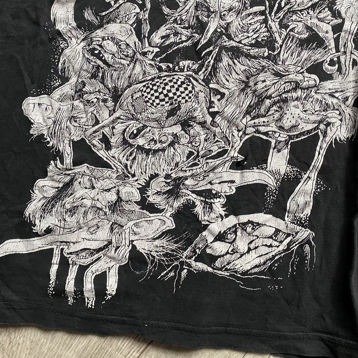 Vintage VERY RARE MUSHROOMS CREEPY FACES 90s VISUAL TRIP T SHIRT Size US L / EU 52-54 / 3 - 6 Thumbnail