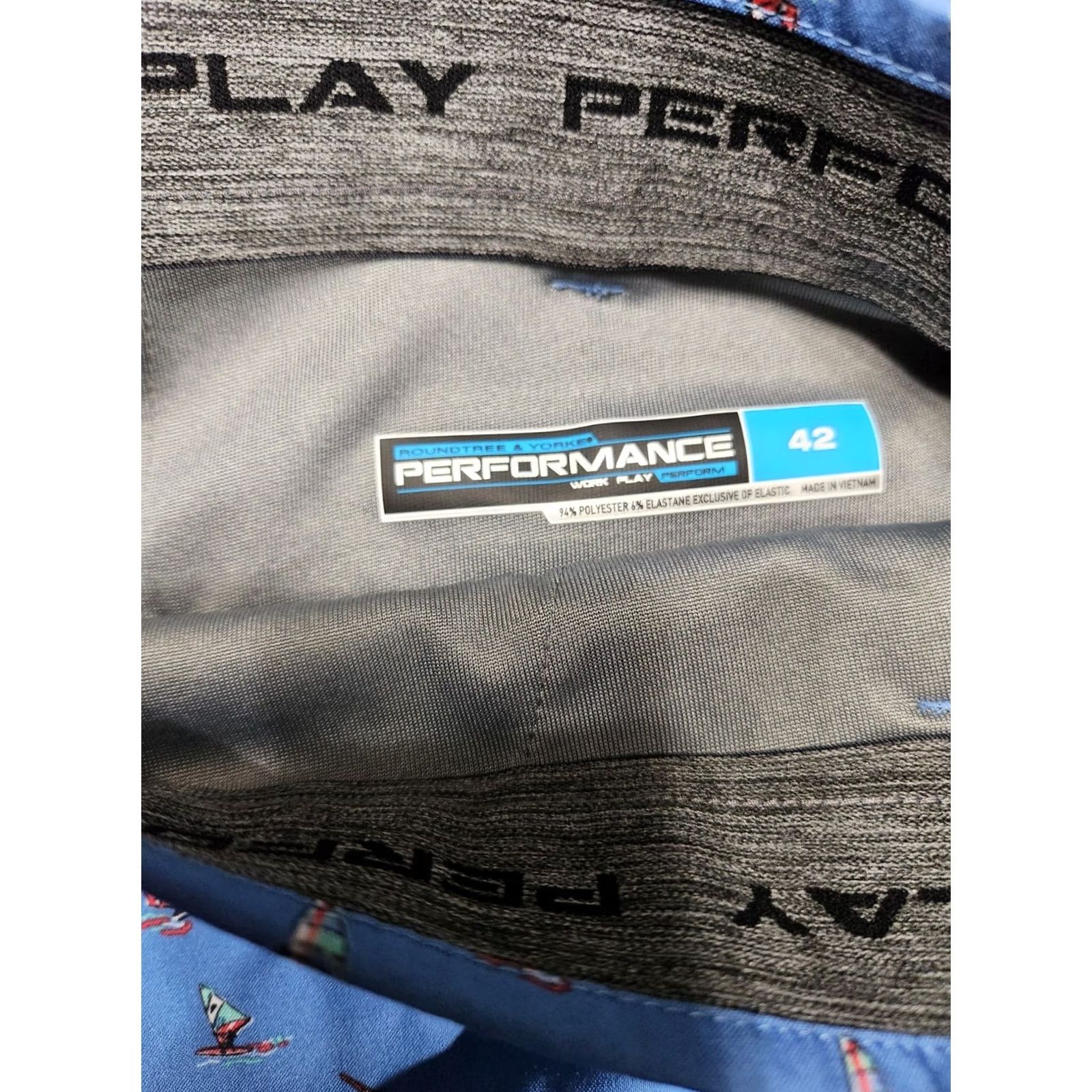 Roundtree & Yorke Roundtree & Yorke Performance Shorts Men 42W Classic Sail Boat Blue Chino Geometric 9in Inseam Zip Pockets Polyester Elastane Machine Washable Size US 42 / EU 58 - 4 Thumbnail