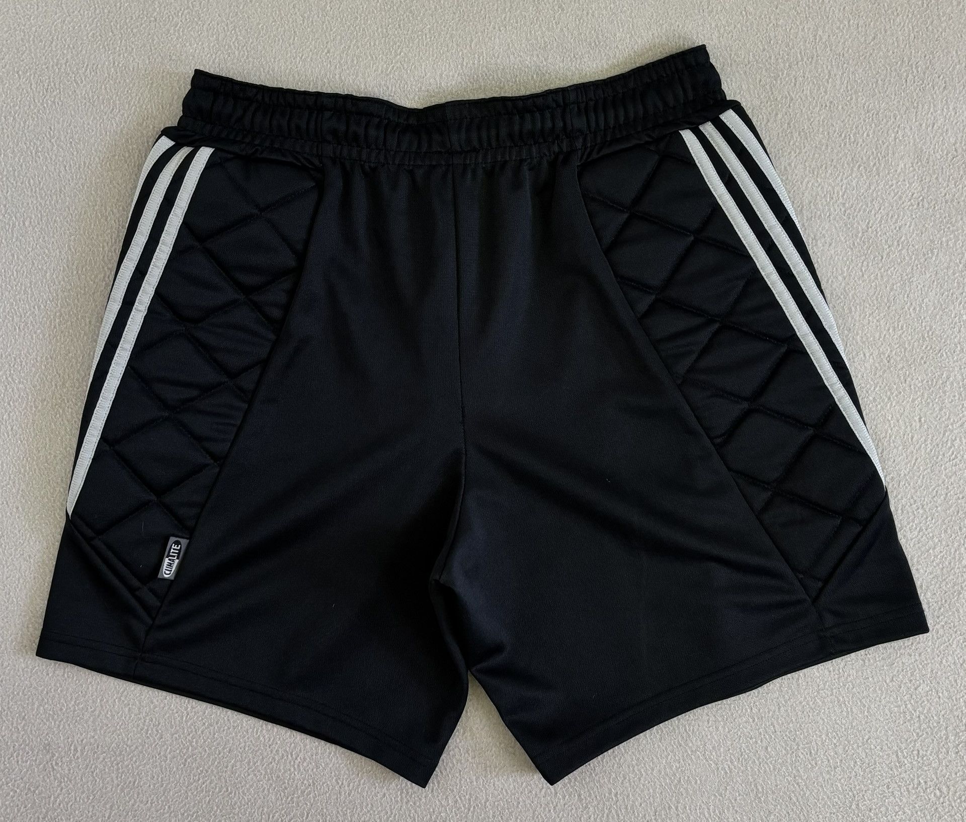 Adidas Benfica Lisbon 2002/2003 Adidas Goalkeeper Shorts size M Size US 33 - 7 Thumbnail