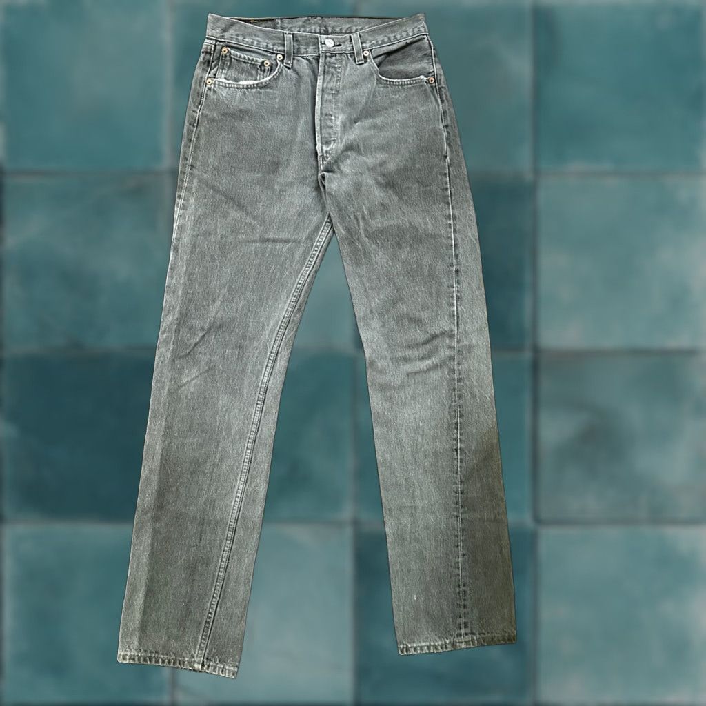VINTAGE Levi's 501 Jeans 33x34 Light Wash Grey 90s Straight Fit Mens