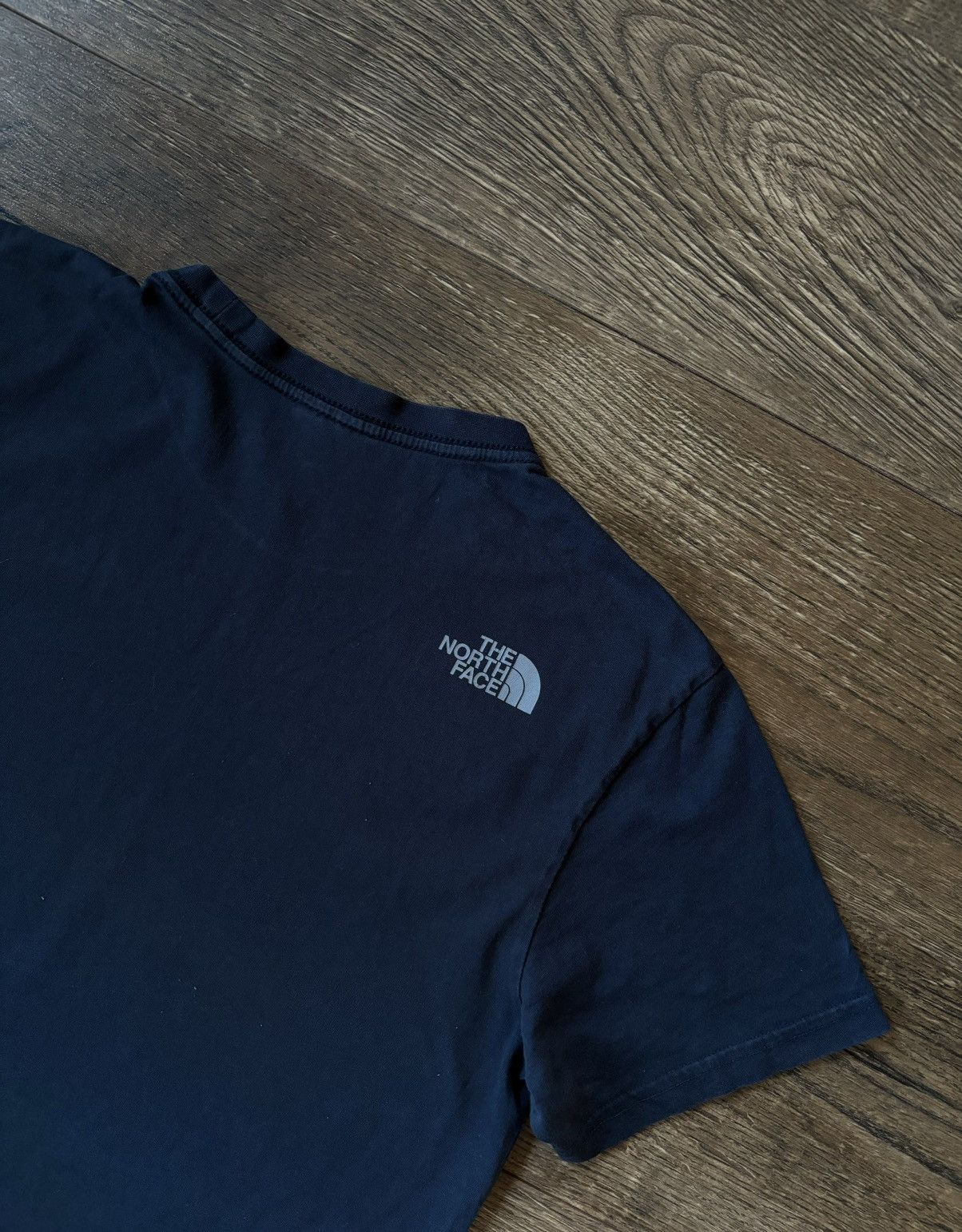 The North Face The North Face t-shirt sz M Size US M / EU 48-50 / 2 - 5 Thumbnail