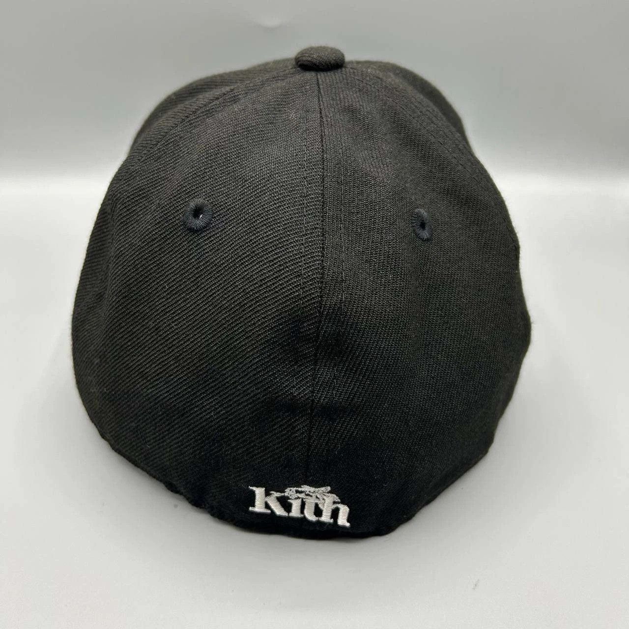 New Era New York Yankees Hat Men 7 1/4 Black MLB Kith Fitted Wool Size ONE SIZE - 8 Thumbnail