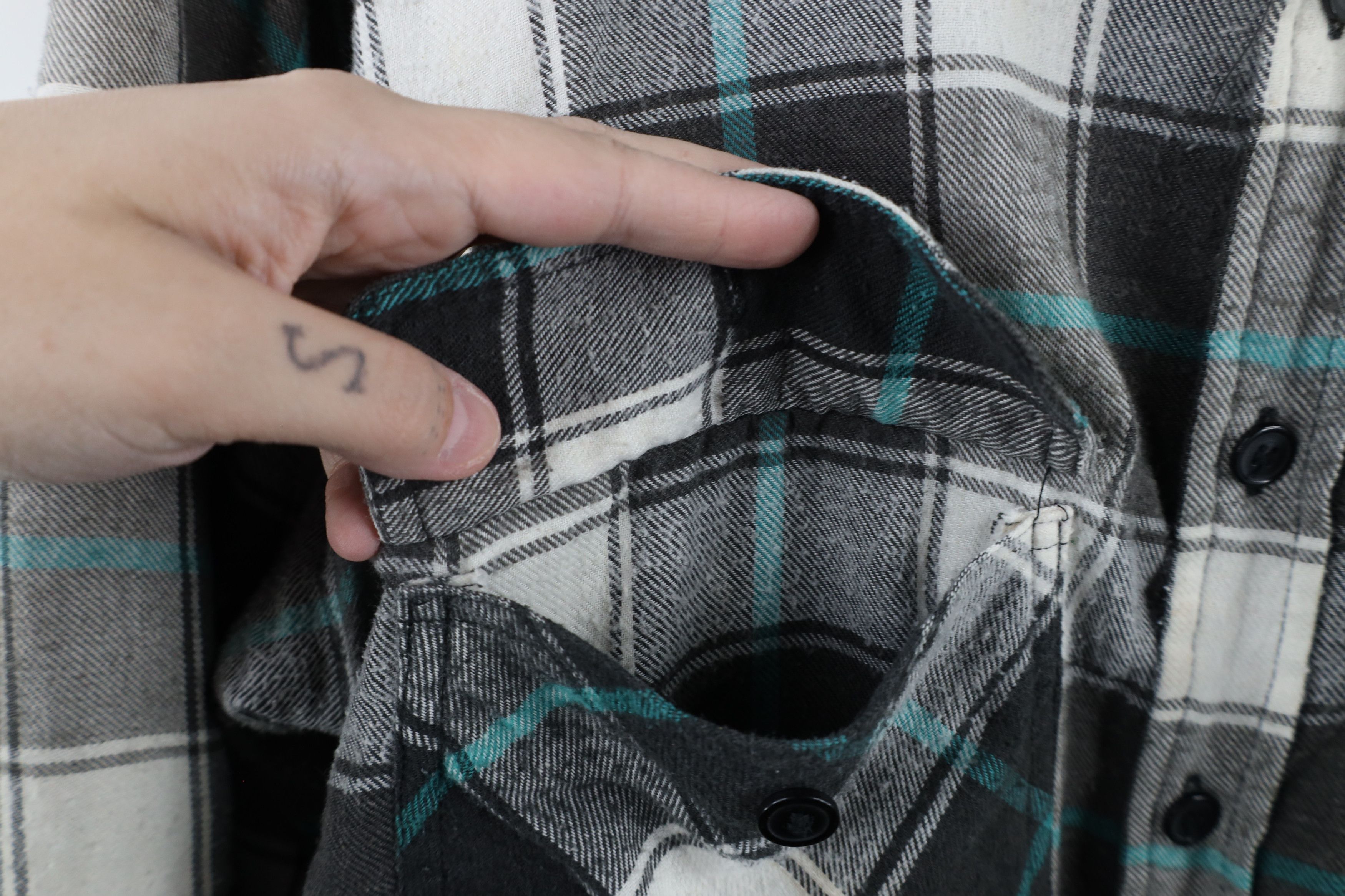 Vintage Vintage 90s Streetwear Quilted Flannel Button Shirt Jacket Size US M / EU 48-50 / 2 - 8 Thumbnail
