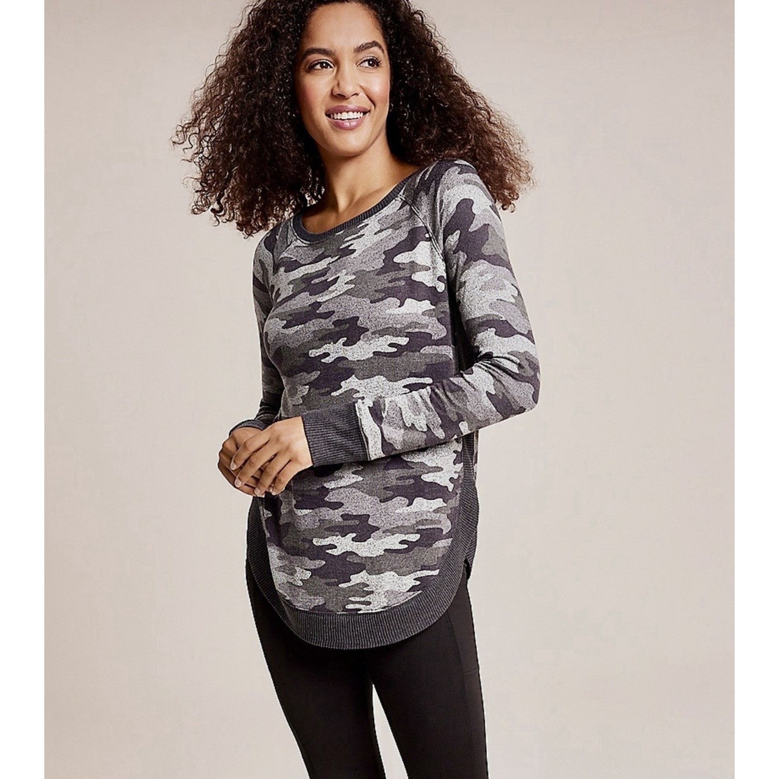 Other Maurices Purple, Gray Camo Women’s Long Sleeve Sweater Size XL / US 12-14 / IT 48-50 - 5 Thumbnail
