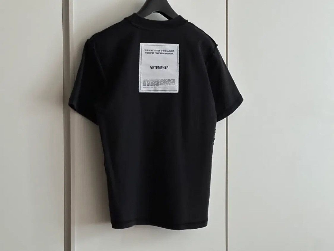 Vetements Vetements Inside Out Back Label T-Shirt Size US XS / EU 42 / 0 - 6 Thumbnail