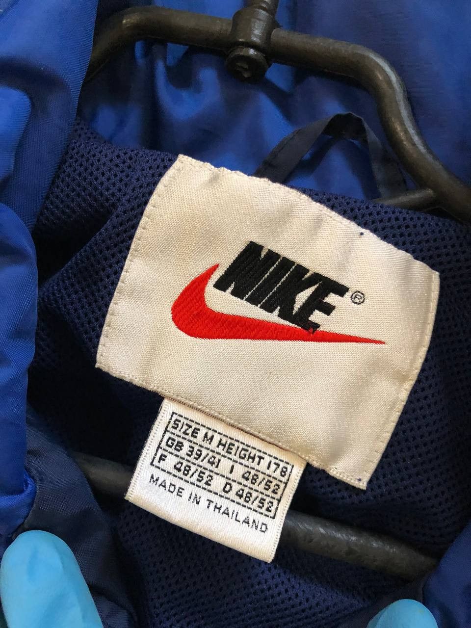 Nike Nike vintage 90s logo light jacket swoosh RETRO STREETWEAR Size US M / EU 48-50 / 2 - 2 Thumbnail