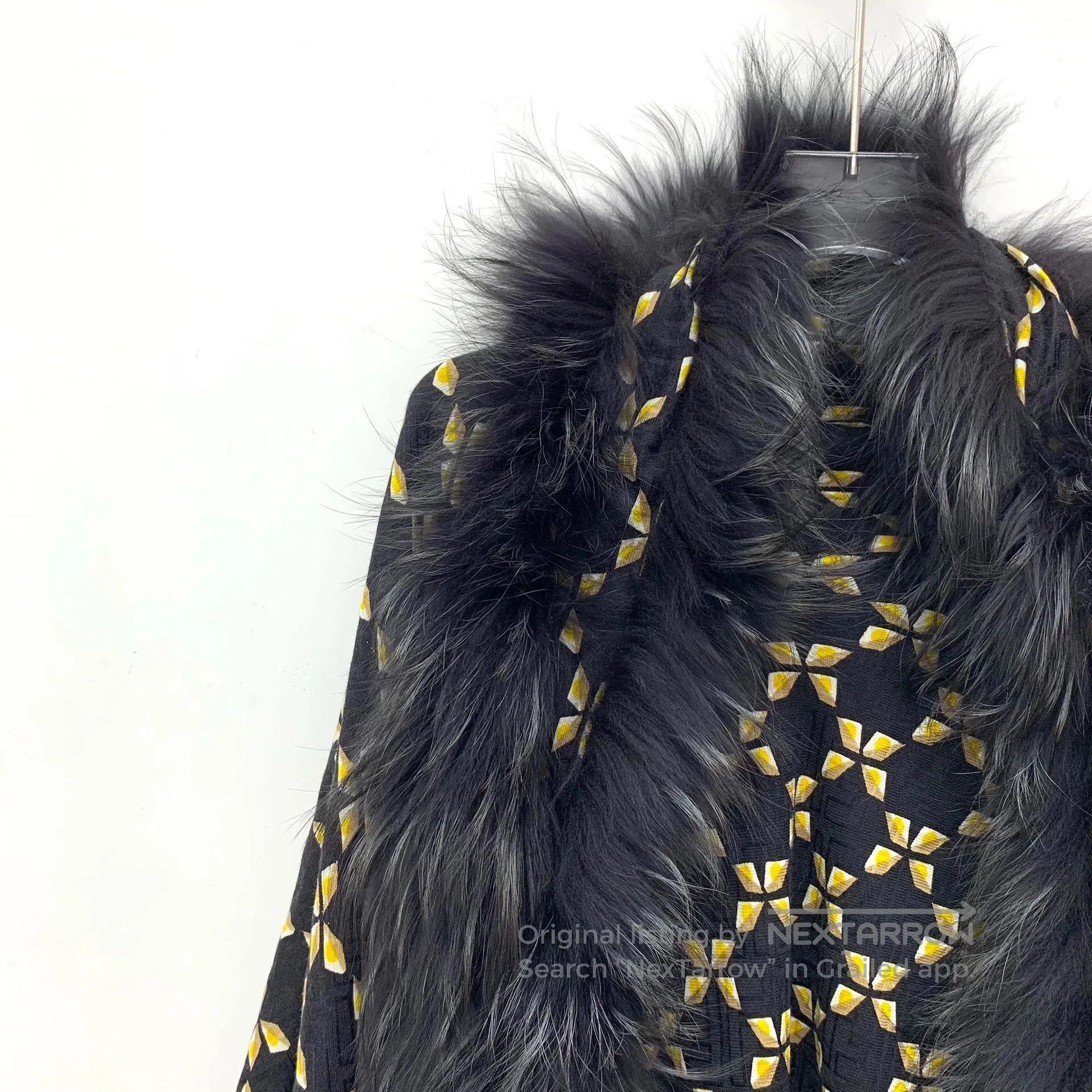 Fendi fendi geometric print silk shawl coat. Size US S / EU 44-46 / 1 - 3 Thumbnail