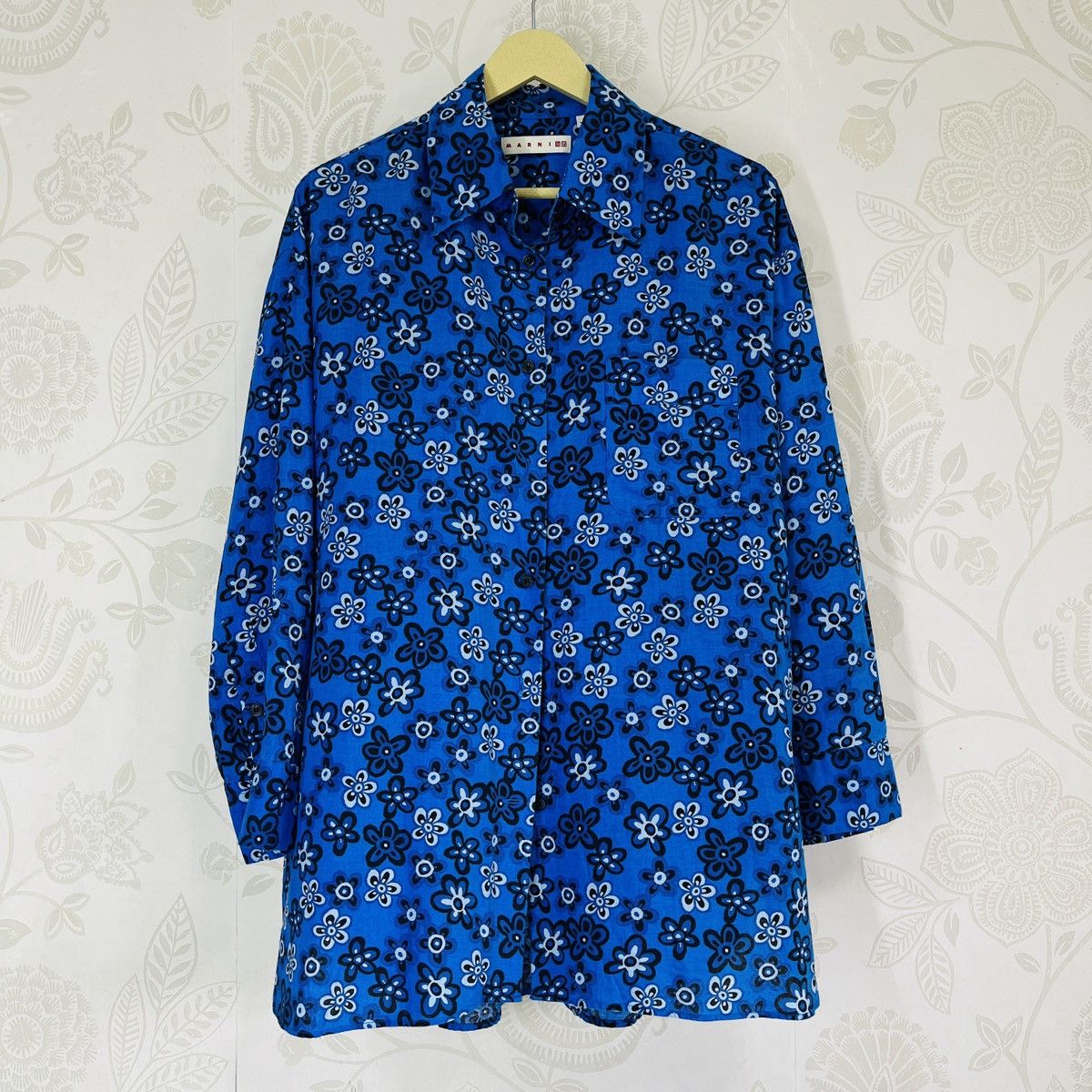 Marni MARNI X Uniqlo Japan Blue Flowers Shirts Buttons Up Size L Size US L / EU 52-54 / 3 - 3 Thumbnail