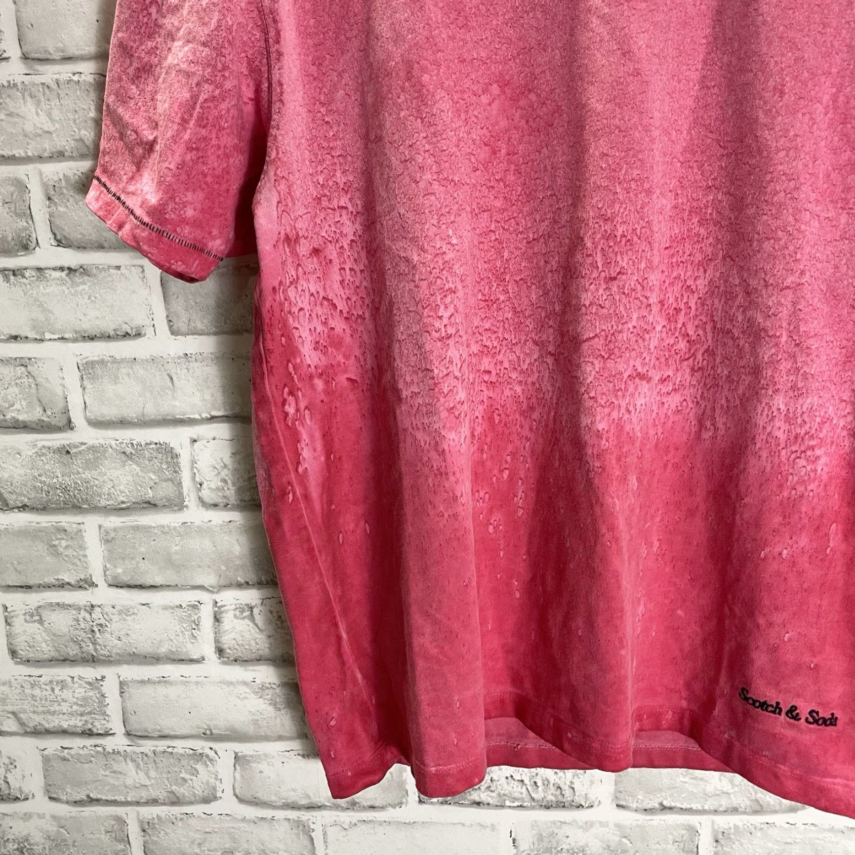 Scotch & Soda Scotch & Soda Amsterdam Dance All Night Pink Tee Mens Size M Size US M / EU 48-50 / 2 - 3 Thumbnail