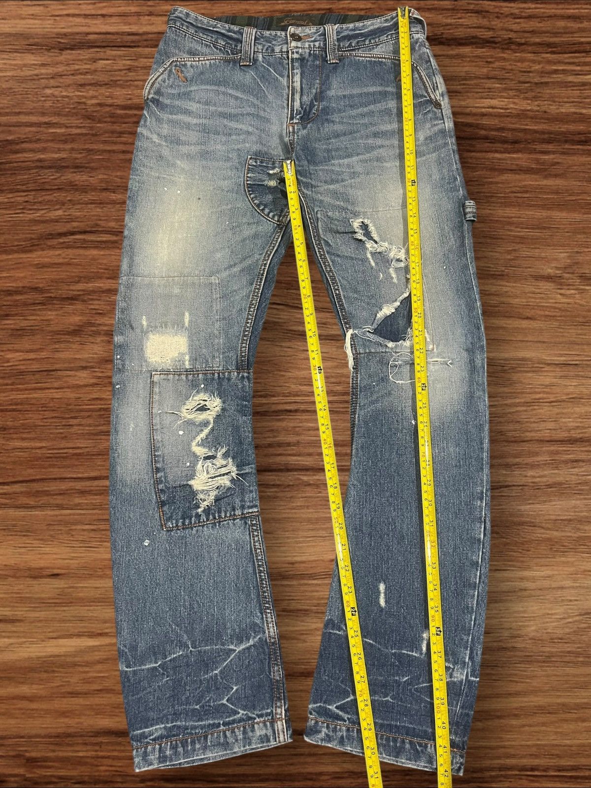 If Six Was Nine × Japanese Brand × Le Grande Bleu (L.G.B.) Burnout Social Sculpture Damaged Carpenter Cracked Leg Jeans Size US 30 / EU 46 - 13 Thumbnail
