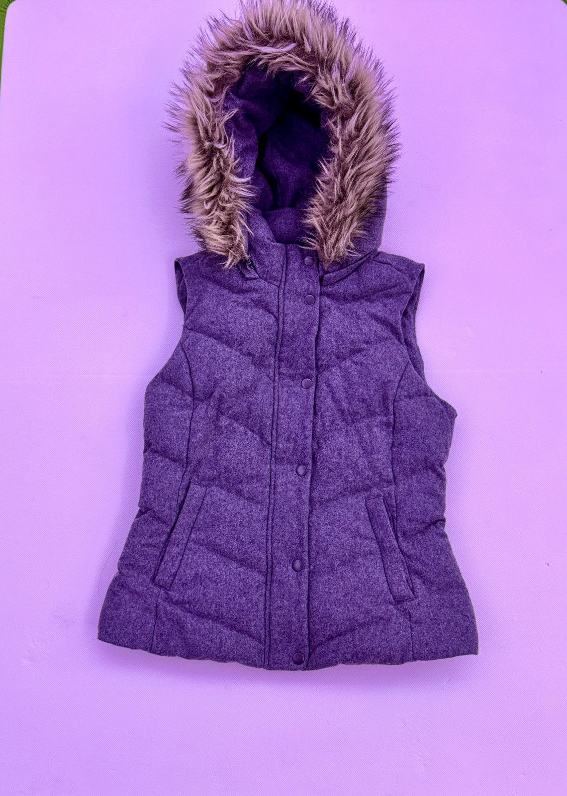 Gap Gap Winter Edition 2012 Wool Fur Hooded Vest XS – Grey Size XS / US 0-2 / IT 36-38 - 1 Thumbnail