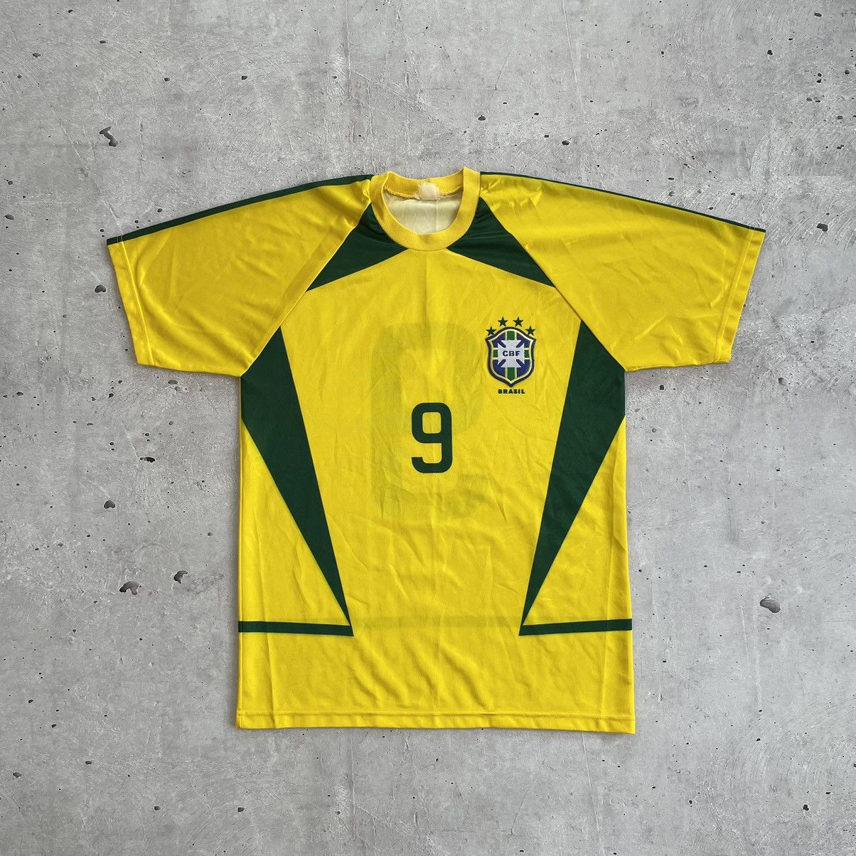 Vintage Vintage Home Brazil Soccer T-shirt #9 y2k Size US XL / EU 56 / 4 - 1 Thumbnail
