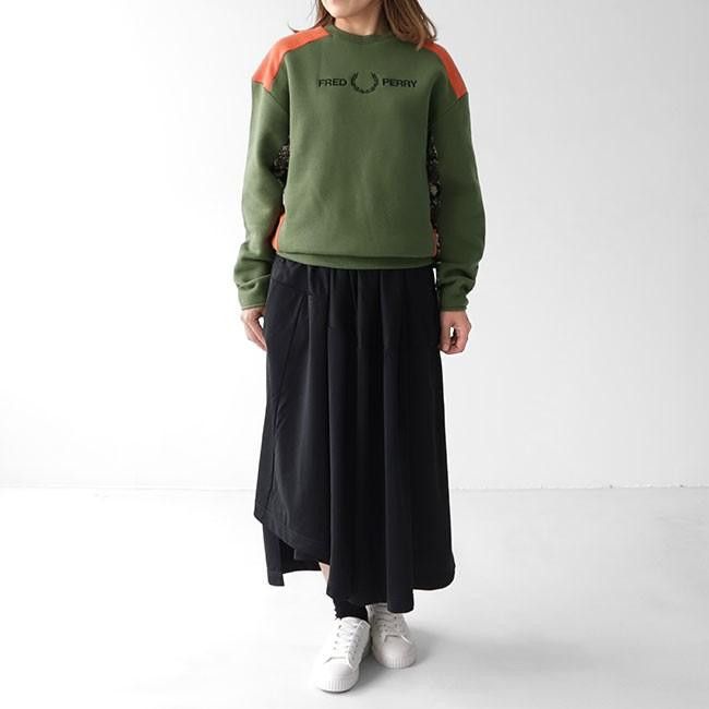Fred Perry [BNWT]Fred Perry x Akane Utsunomiya Snakeskin Sweatshirt Size M / US 6-8 / IT 42-44 - 3 Thumbnail