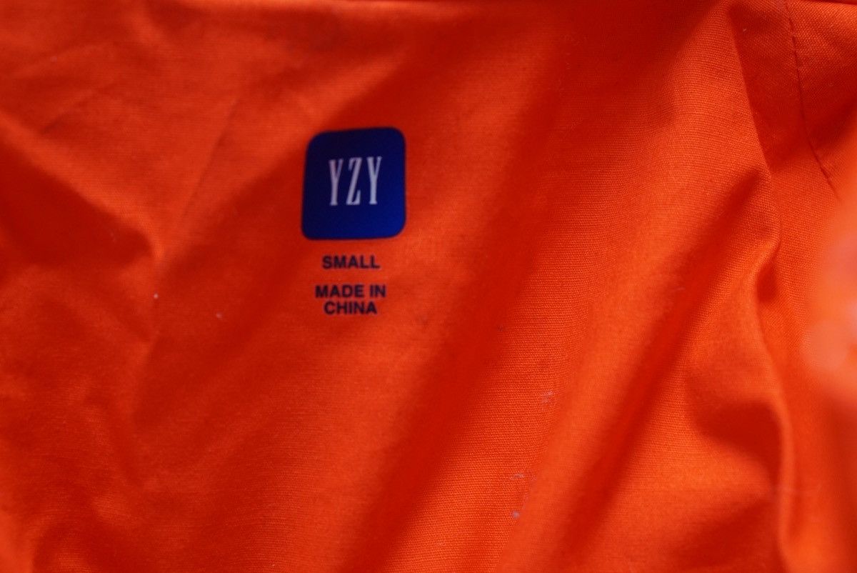 Balenciaga × Gap × Yeezy Red Round Jacket Size US S / EU 44-46 / 1 - 3 Thumbnail