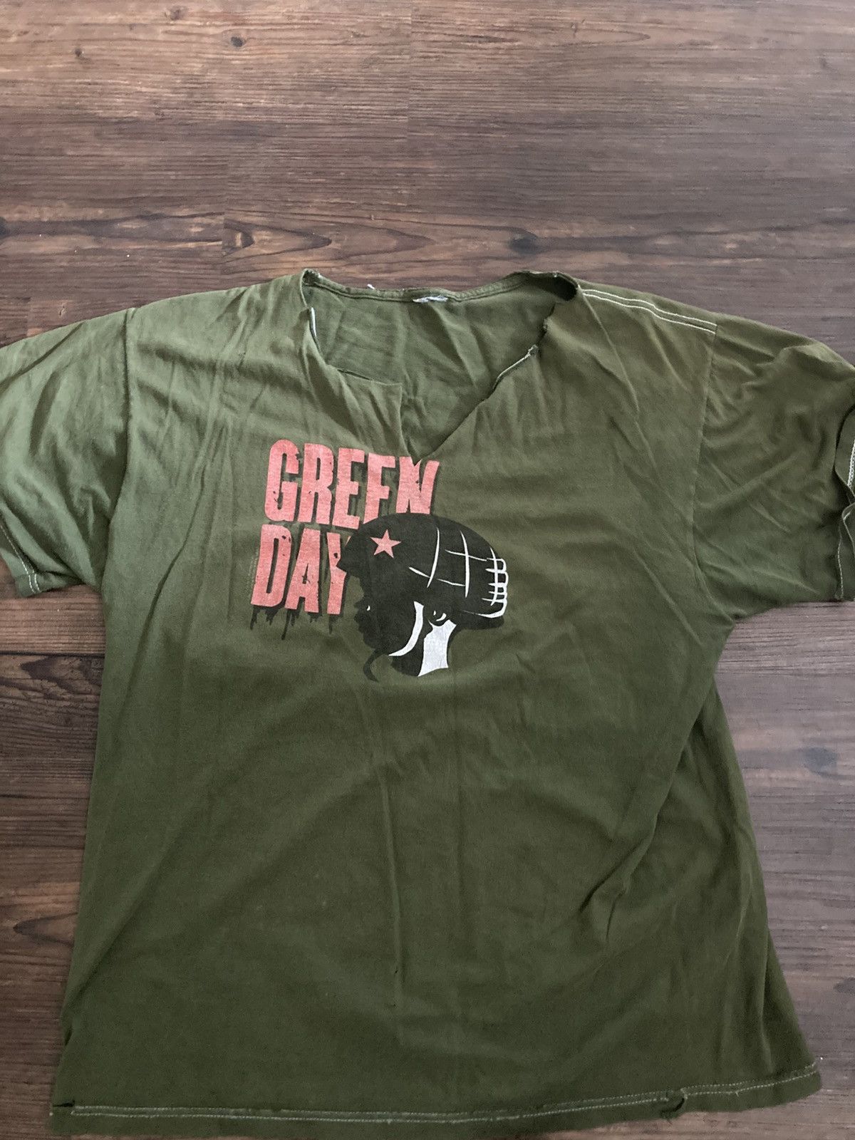 Vintage Vintage Green Day T Size US M / EU 48-50 / 2 - 1 Thumbnail