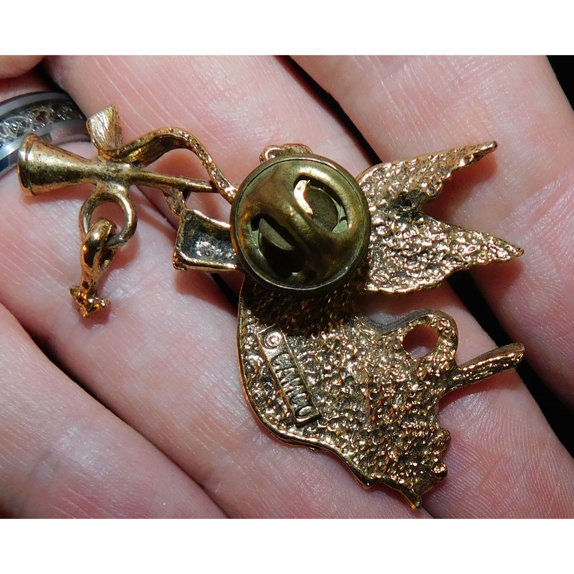 Other Vintage CAMCO Trumpet Angel Gold Tone Brooch Size ONE SIZE - 3 Thumbnail